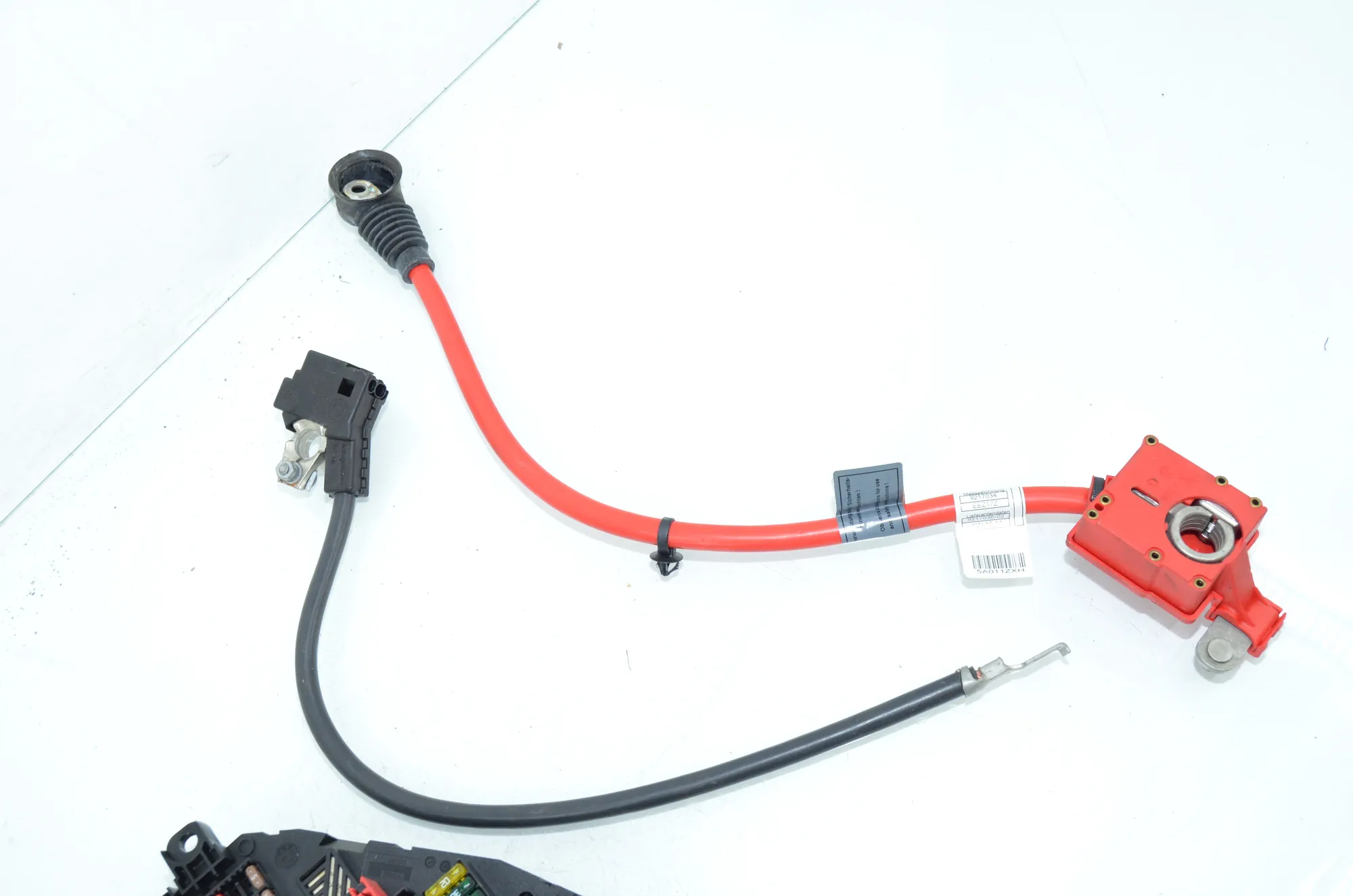 Fuse Box – OEM 9234424 · BMW 5 Touring (F11) 530 d xDrive 2011 – 2