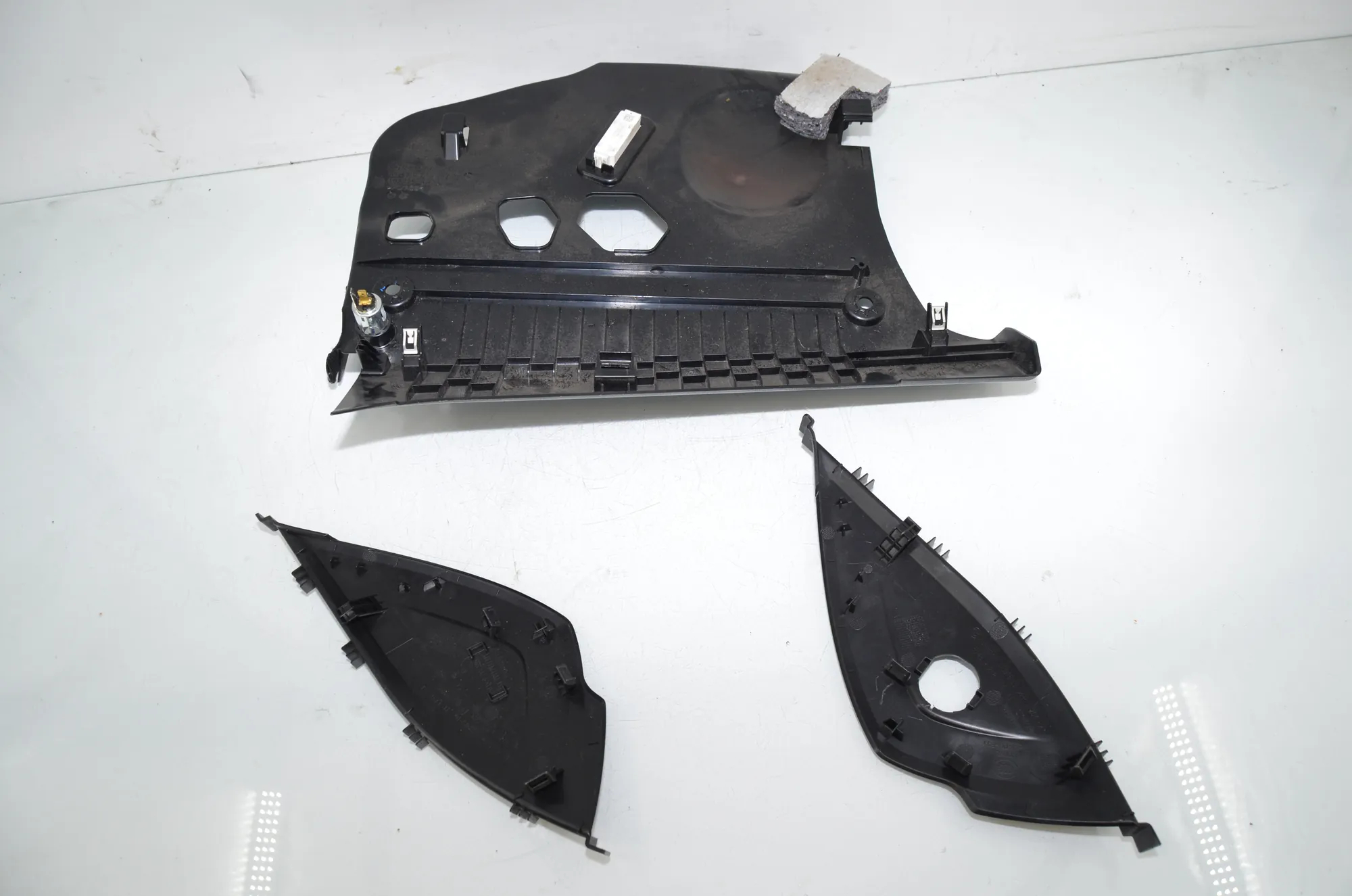 Dashboard Lower Trim – OEM 9218567 · BMW 4 Gran Coupe (F36) 430 d 2016 – 5