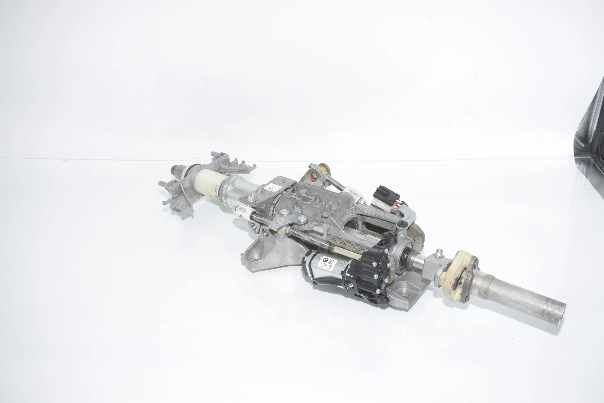 Steering Wheel Adjustment Mechanism – OEM 6788155 · BMW 5 Touring (F11) 530 d xDrive 2011