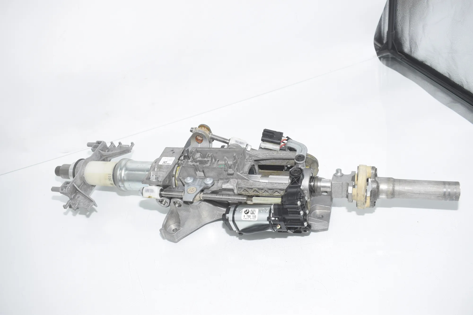 Steering Wheel Adjustment Mechanism – OEM 6788155 · BMW 5 Touring (F11) 530 d xDrive 2011 – 2