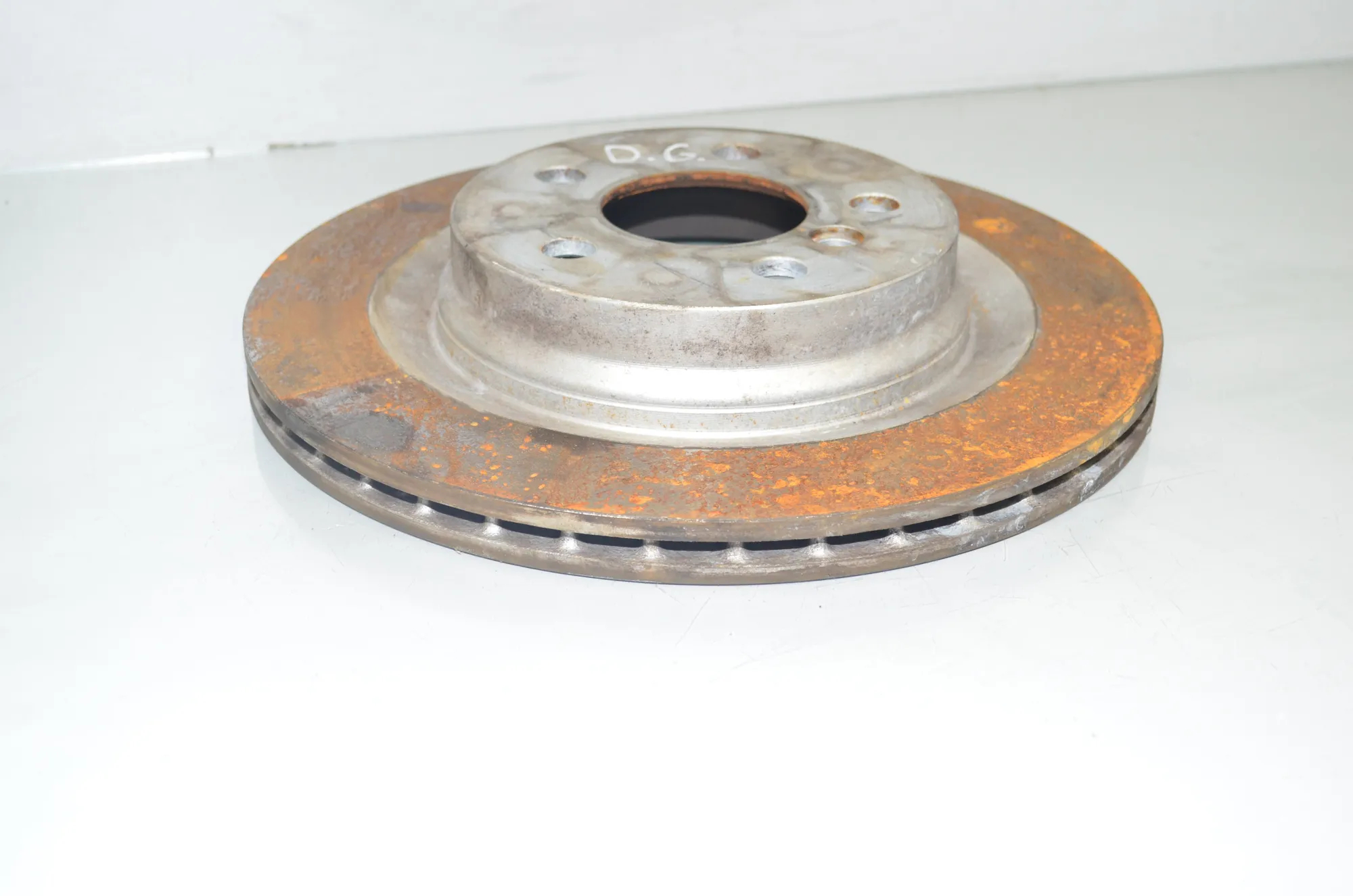 Rear Right Brake Disc – OEM 6799369 · BMW X1 (F48) xDrive 20 i 2019 – 2
