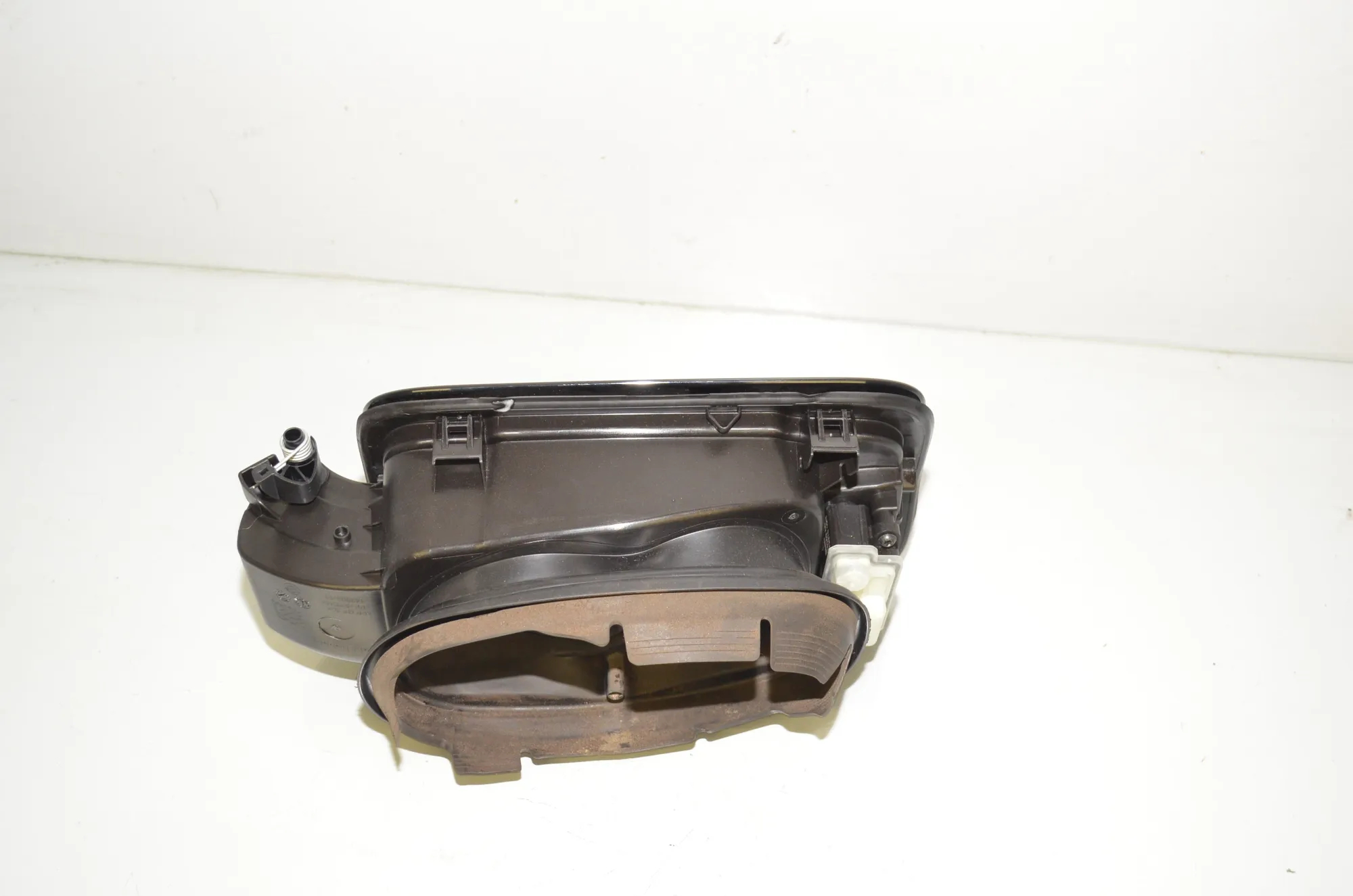 Fuel Tank Flap Cap – OEM 7433410 · BMW 3 Touring (G21) (2019 - -) 320 d 2020 – 3