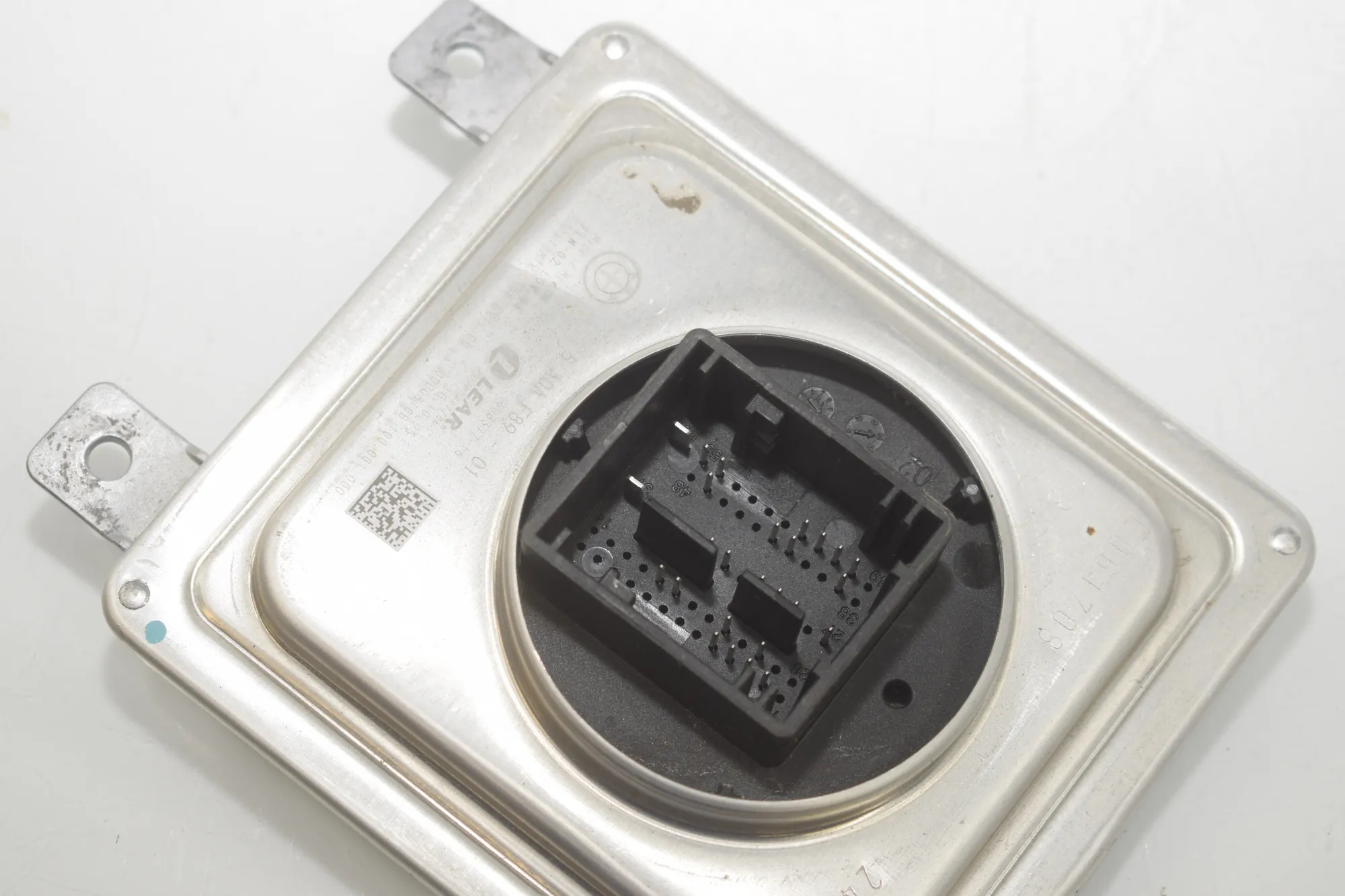 LED Lights Control Unit – OEM 5A0AF89 · BMW 3 (G20, G28) BMW 3 (G20, G28) 3 (G20) 316 d 2020 – 4