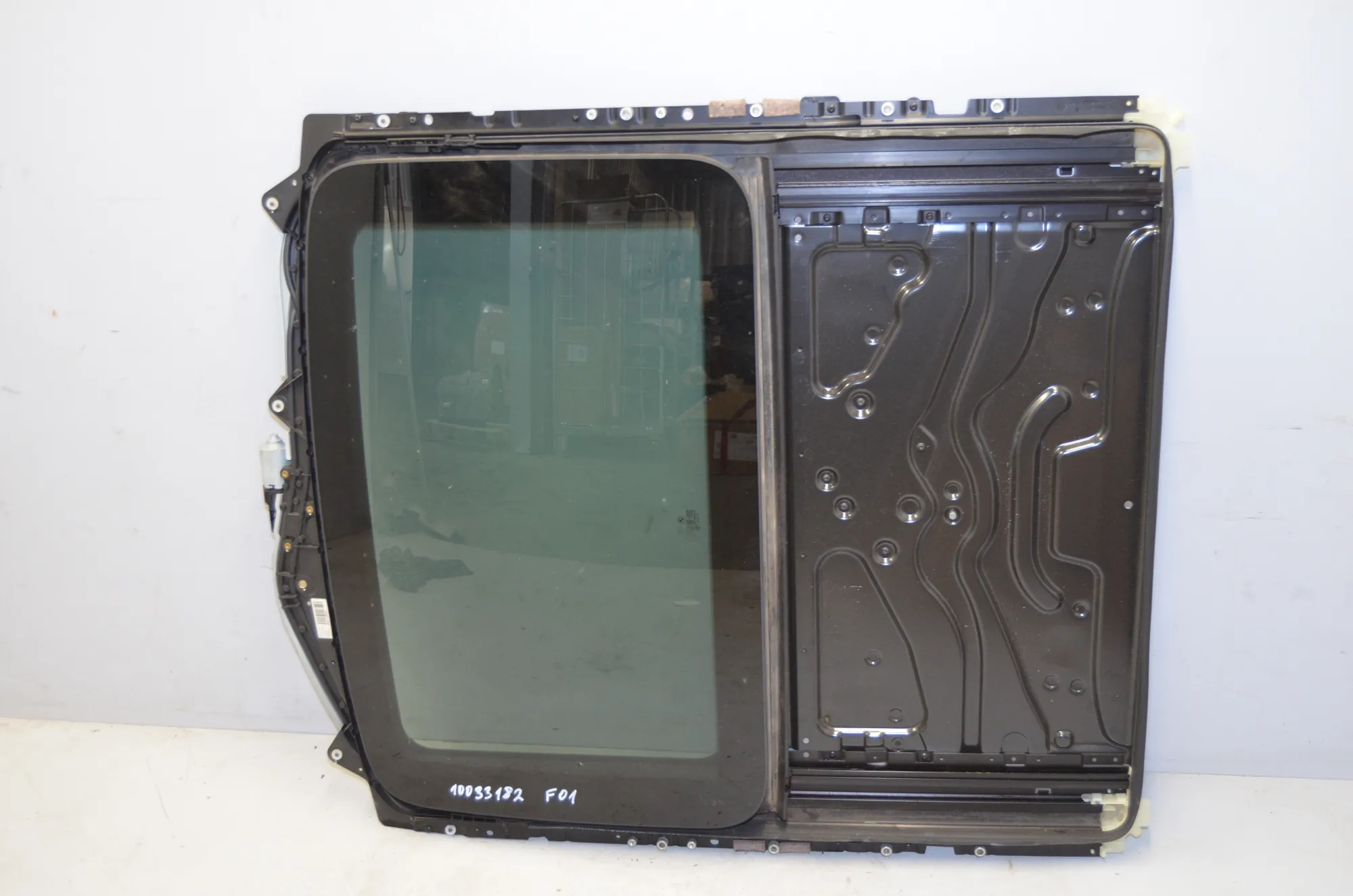 Sunroof – OEM 5B52A57 · BMW 7 (F01, F02) 750 i 2010 – 2