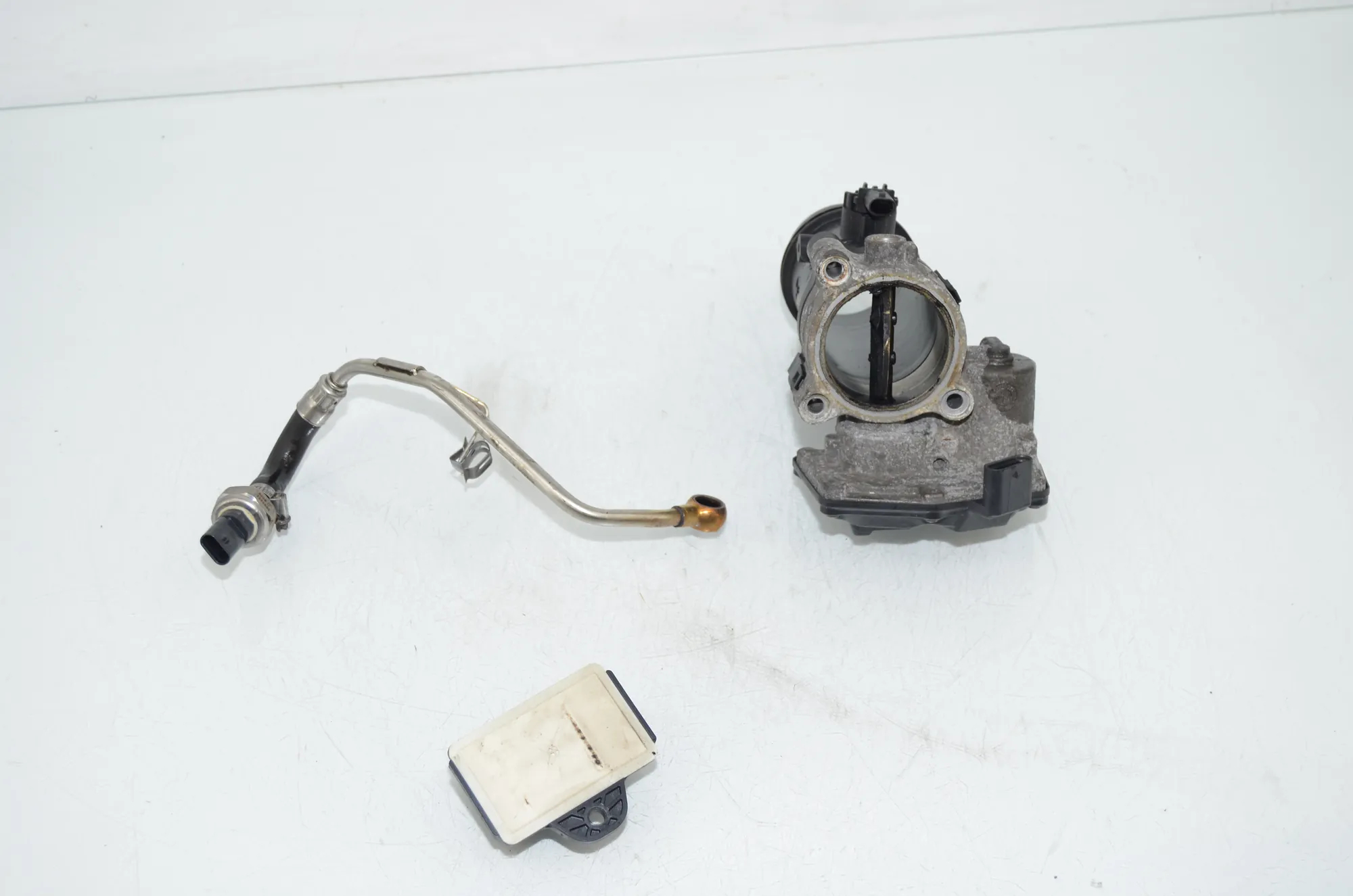 Throttle Body – OEM 7810752 · BMW 4 Coupe (F32, F82) 430 d xDrive 2014 – 3
