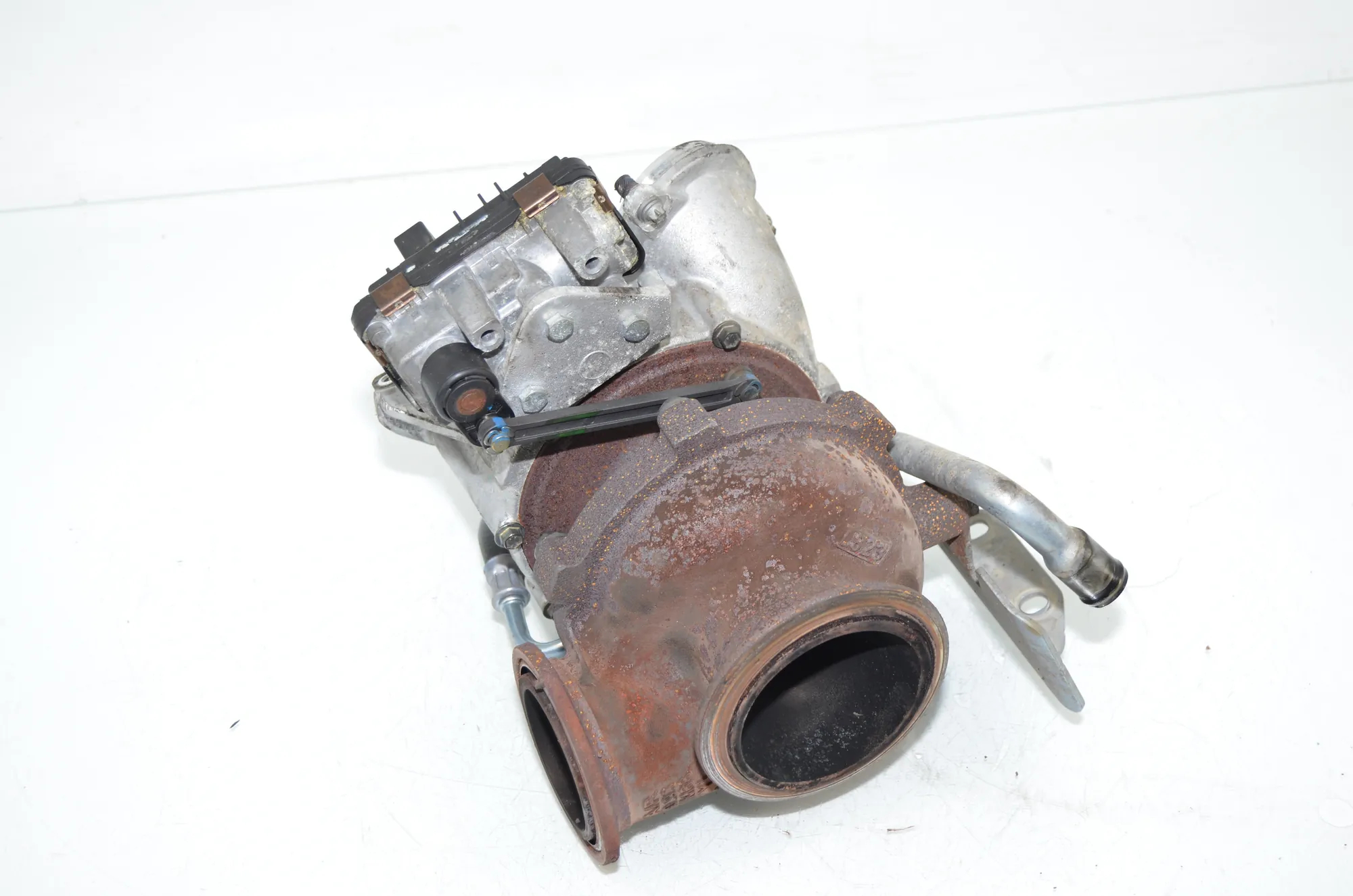 Turbocharger – OEM 7823270 · BMW 5 Touring (F11) 530 d 2013 – 3