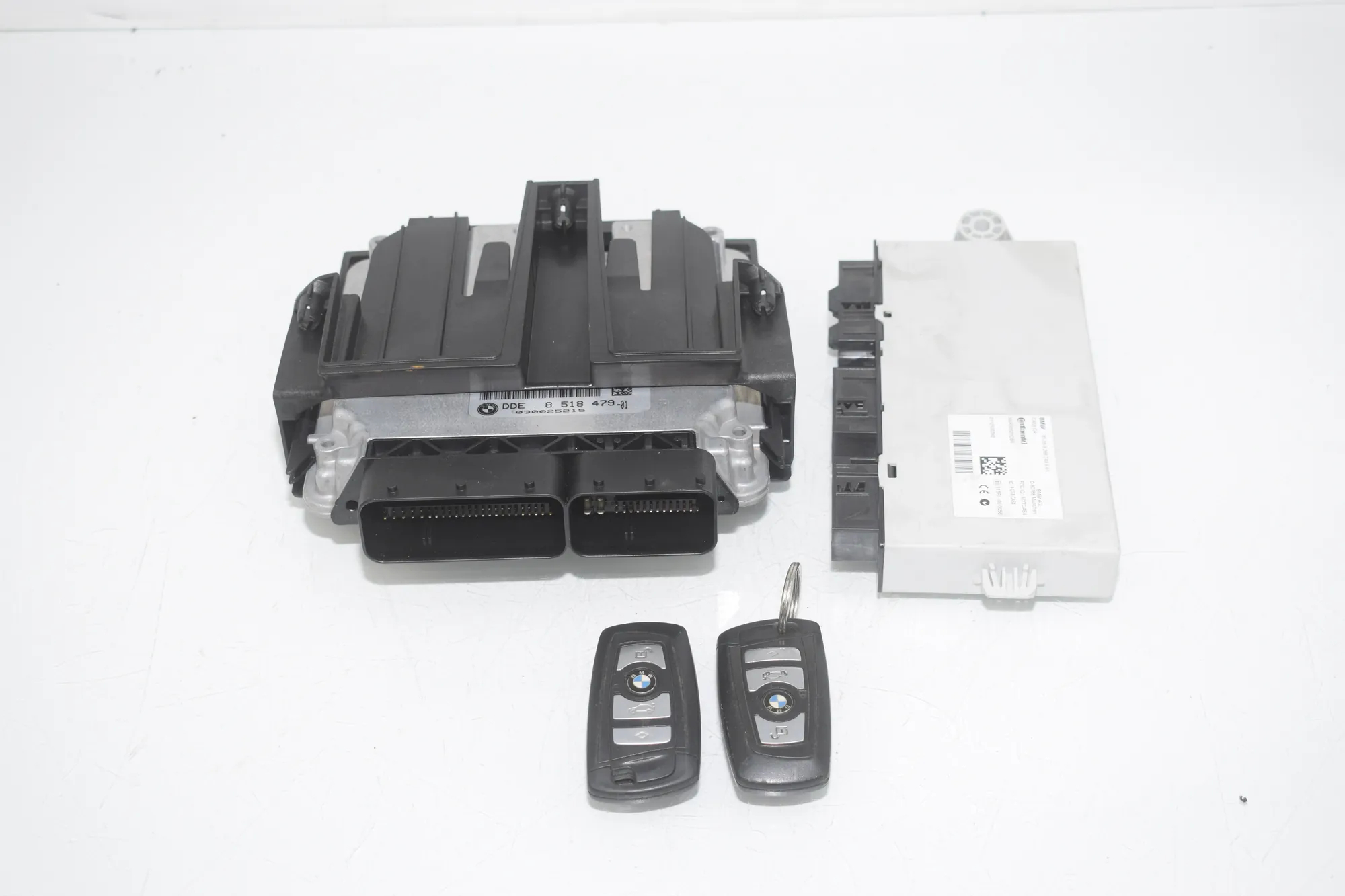 Engine Ignition ECU Set – OEM 8518479 · BMW 5 Touring (F11) 530 d xDrive 2011