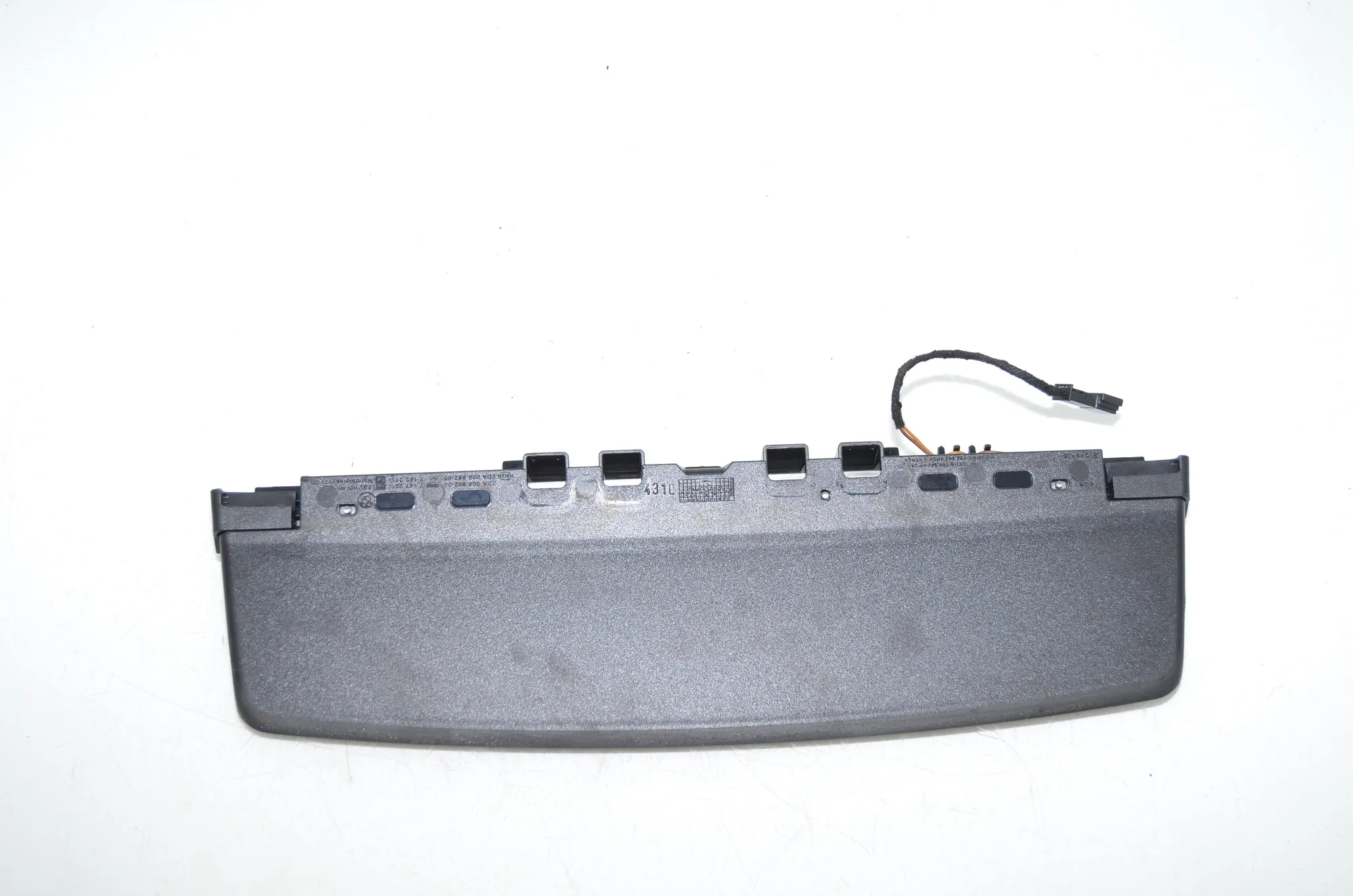 Rear Third Brake Stop Light – OEM 7187221 · BMW 7 (F01, F02) 750 i 2010 – 4