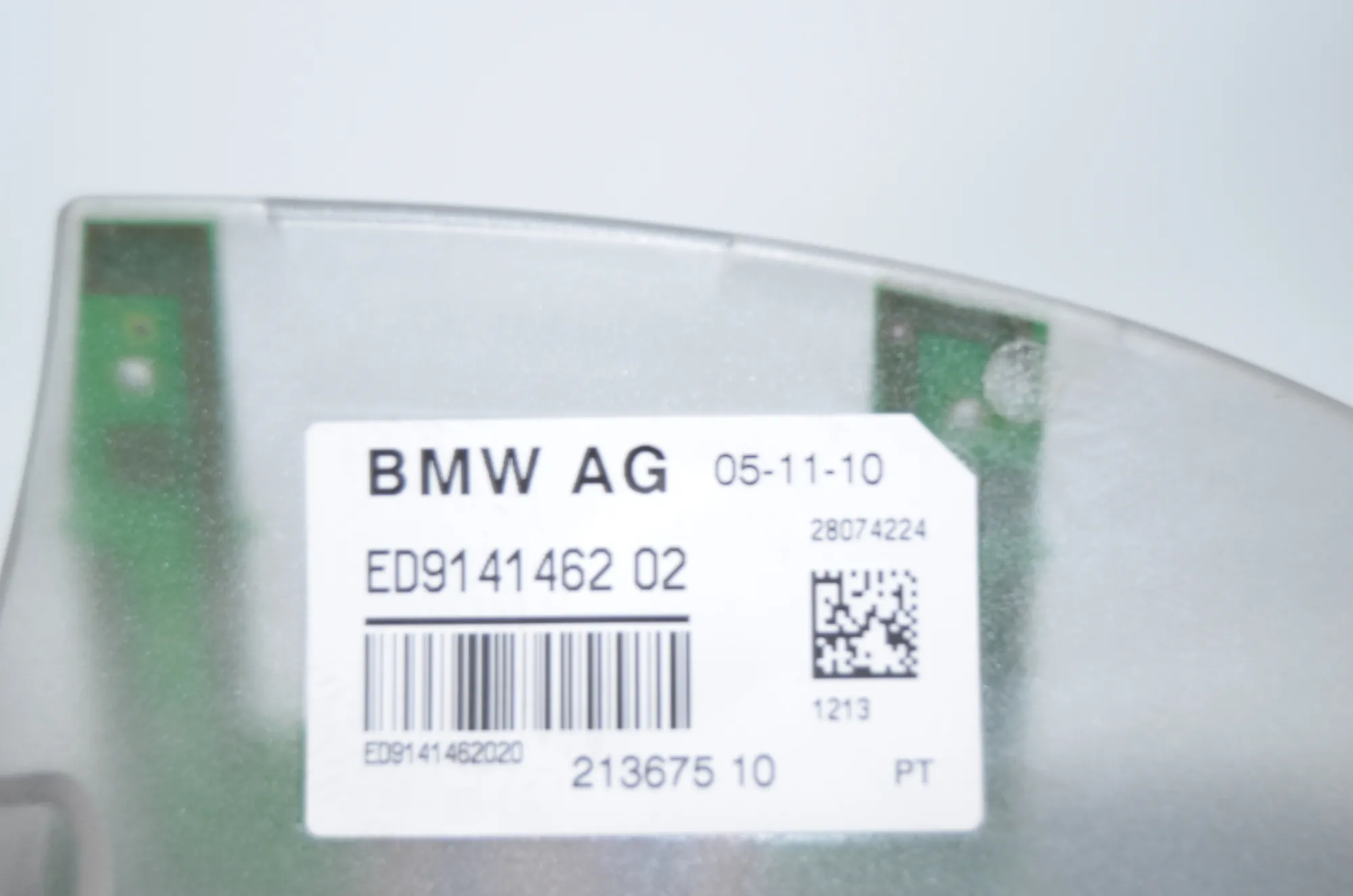 Antenna Trim – OEM 9141462 · BMW 7 (F01, F02) 750 i 2010 – 4