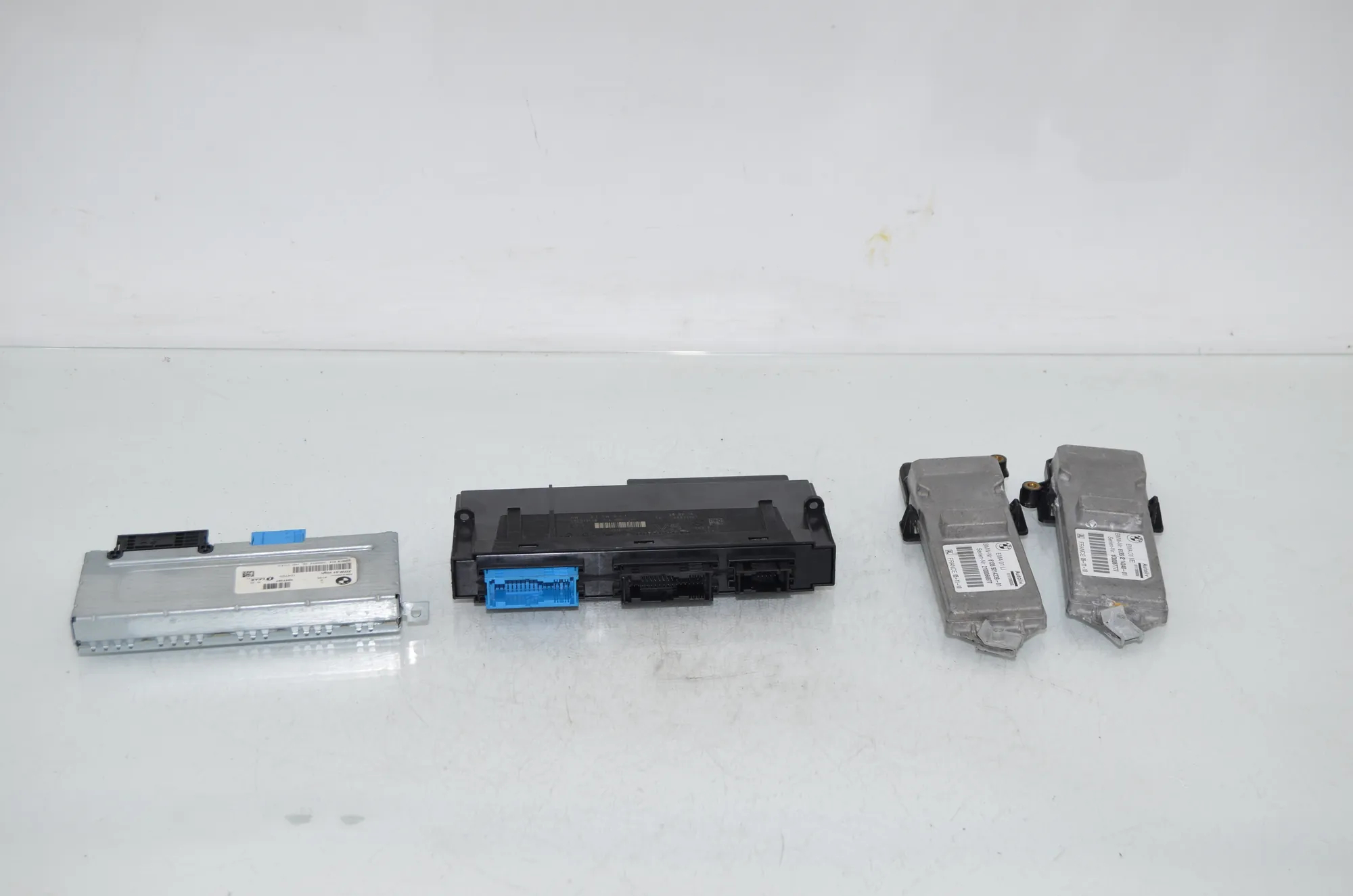 Other Control Units – OEM 9247397 · BMW 7 (F01, F02) 750 i 2010 – 3