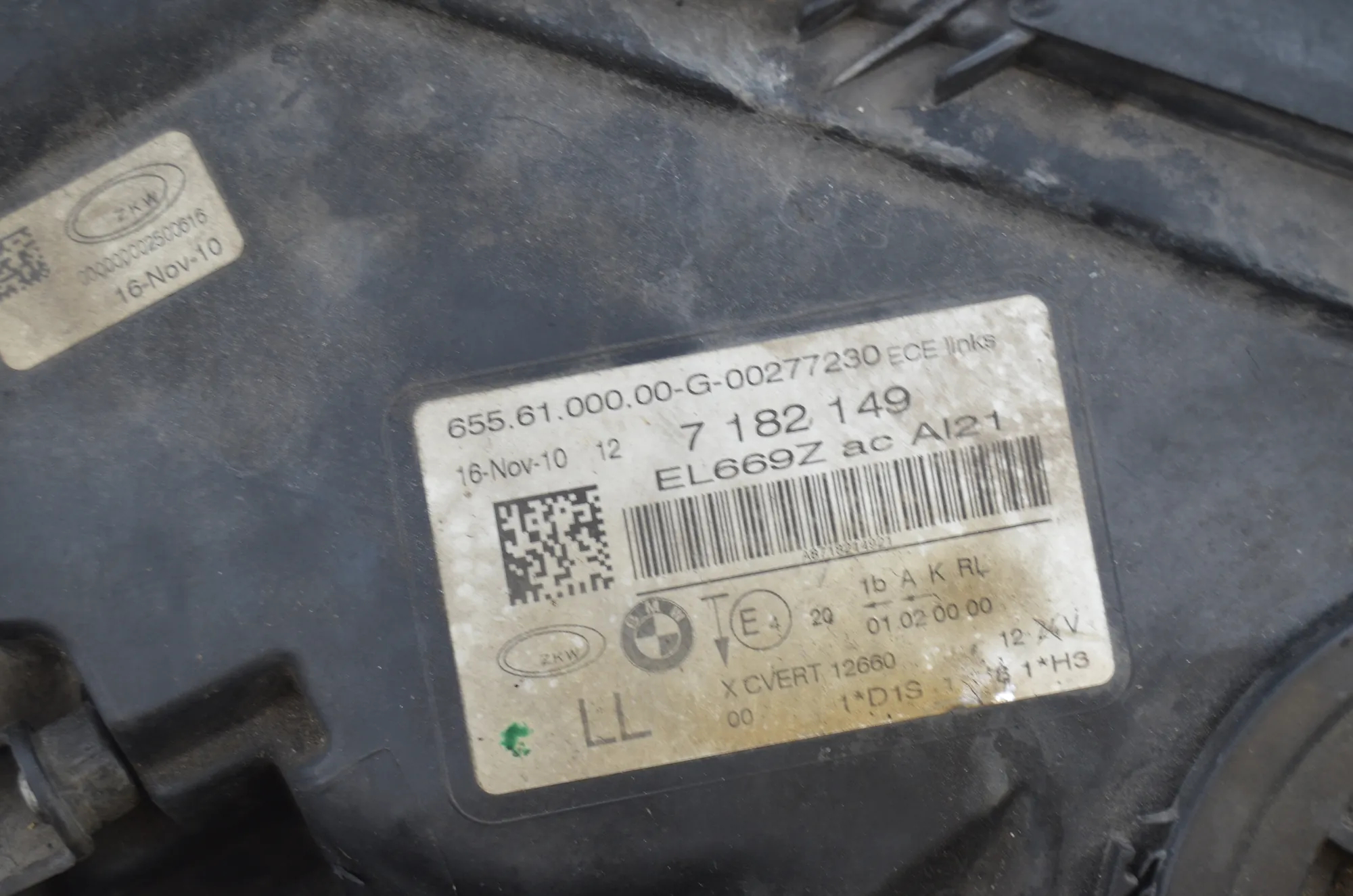 Front Left Headlight – OEM 7182149 · BMW 7 (F01, F02) 750 i 2010 – 7