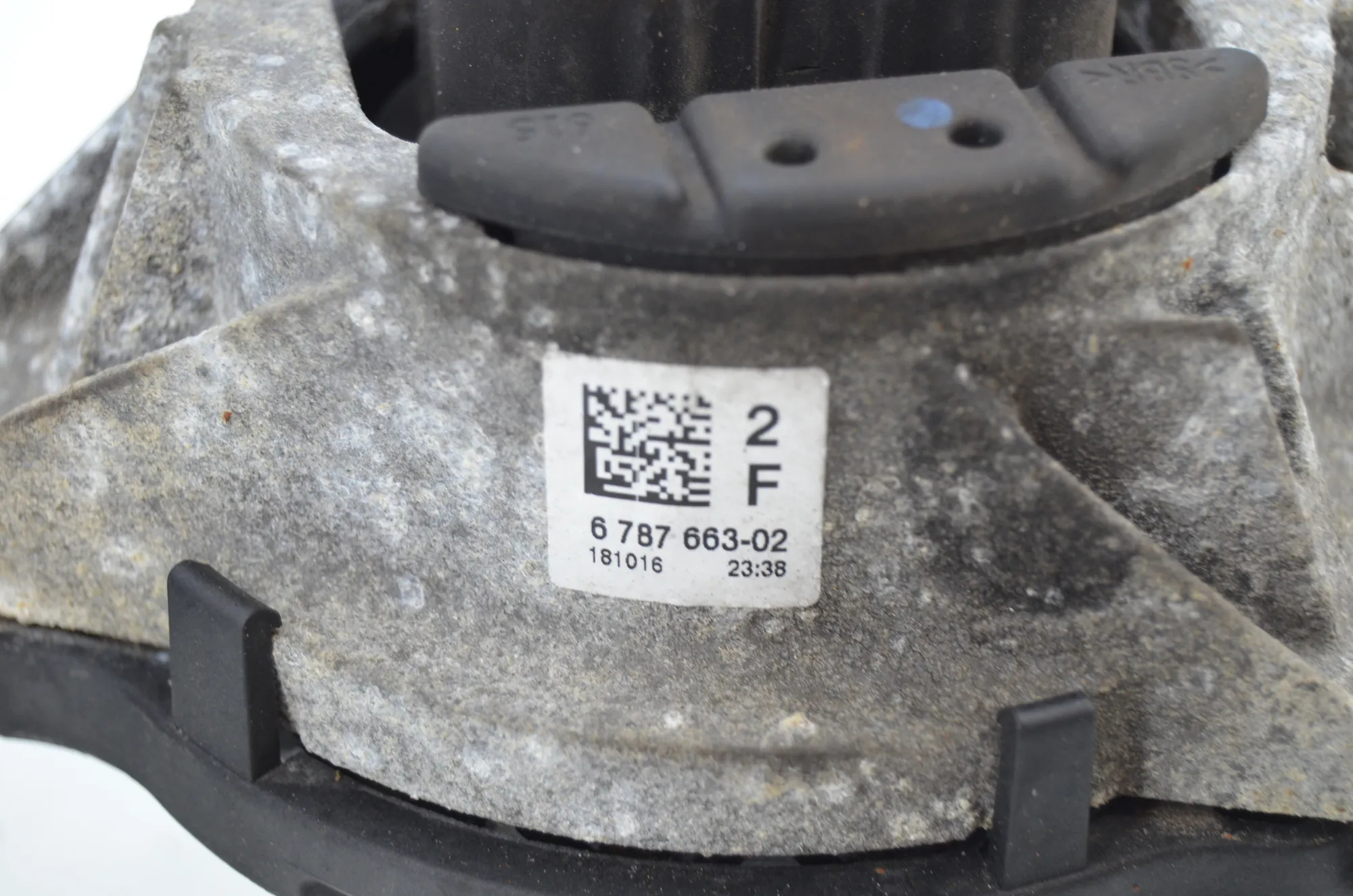 Right Side Engine Mount – OEM 6787663 · BMW 4 Gran Coupe (F36) 430 d 2016 – 4