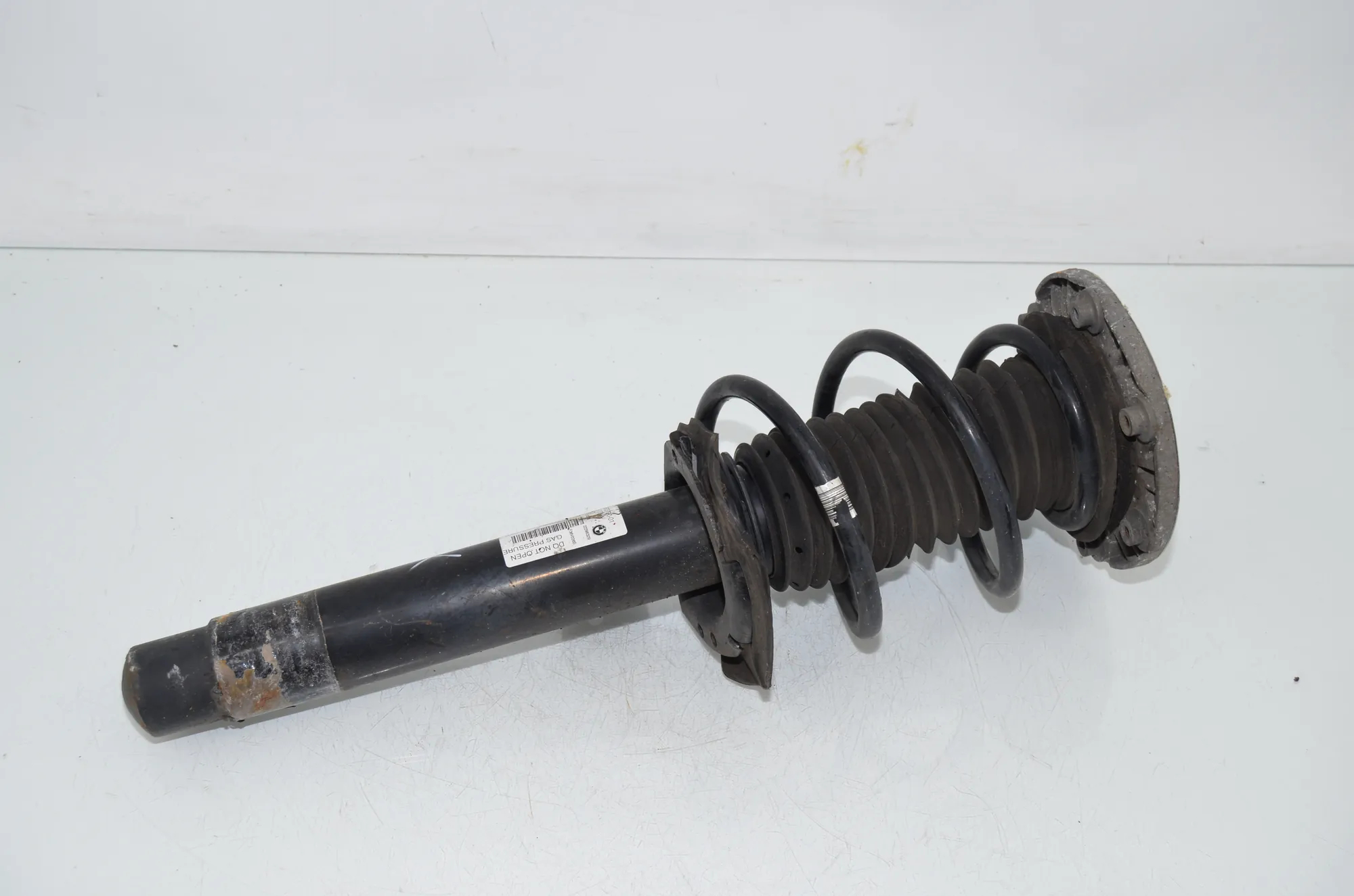 Front Left Shock Absorber – OEM 6873790 · BMW 4 Gran Coupe (F36) 430 d 2016