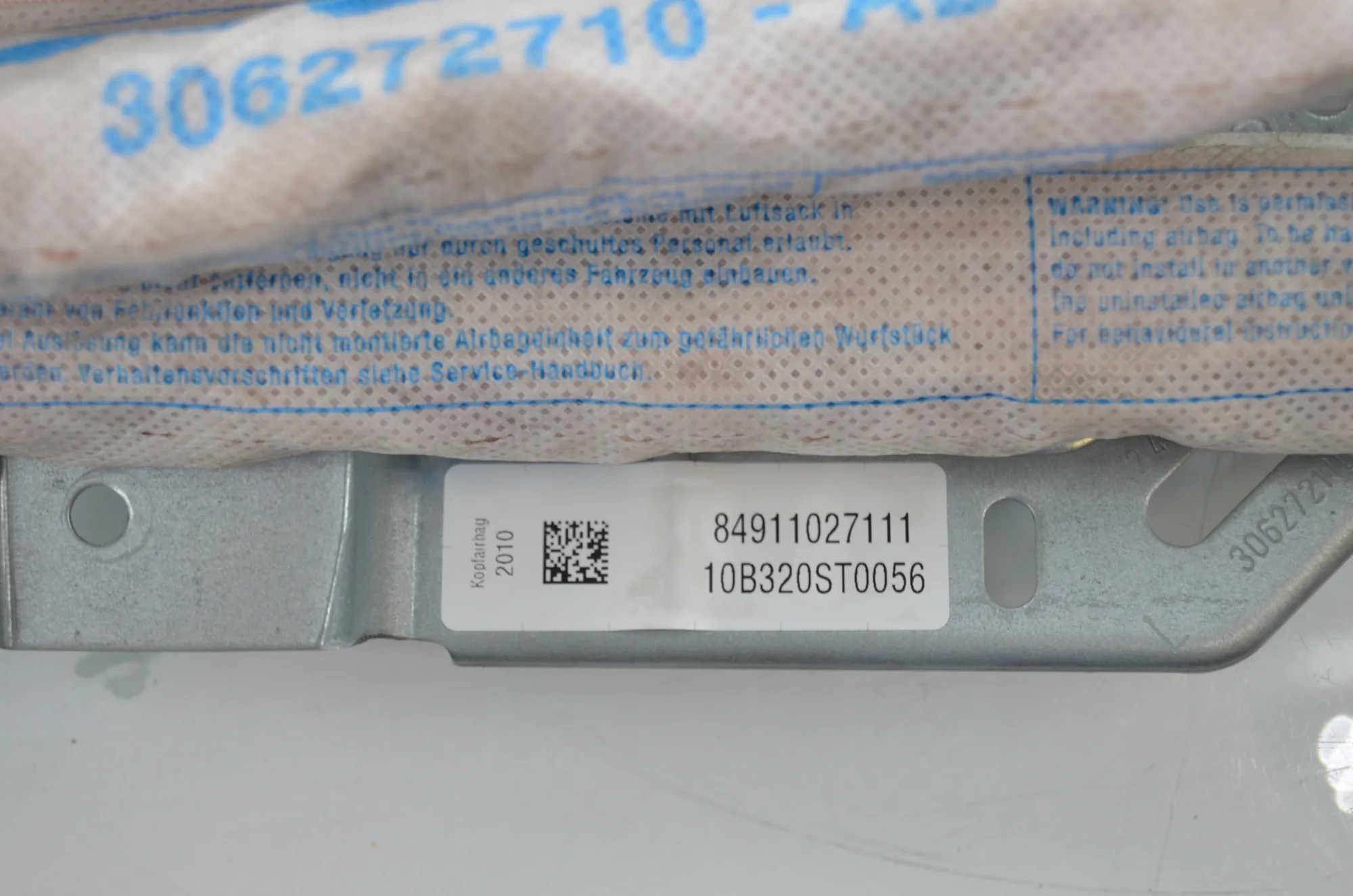 Left Side Roof Safety Curtain SRS – OEM 9110271 · BMW 7 (F01, F02) 750 i 2010 – 5