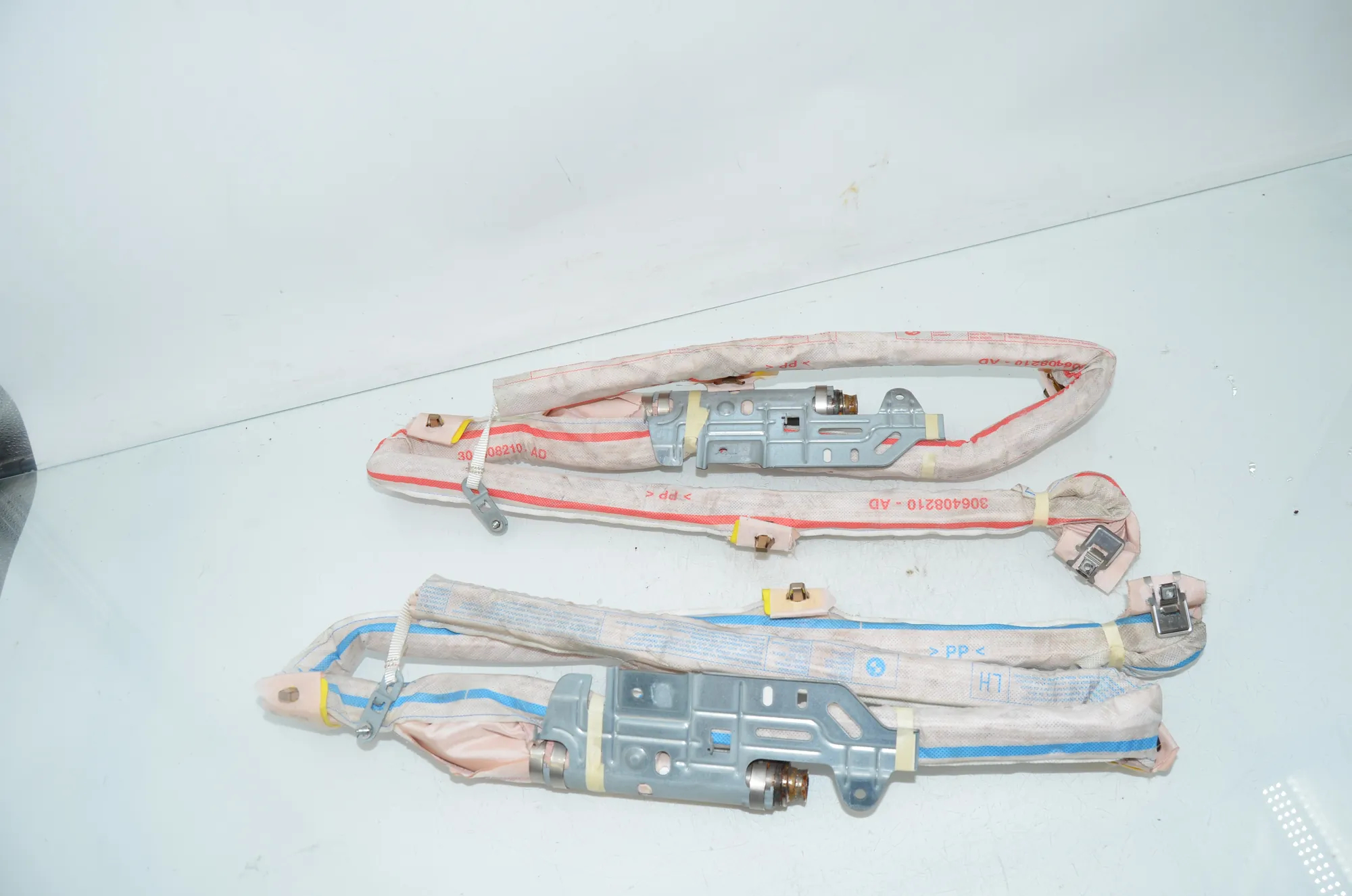 Left Side Roof Safety Curtain SRS – OEM 9110271 · BMW 7 (F01, F02) 750 i 2010 – 4