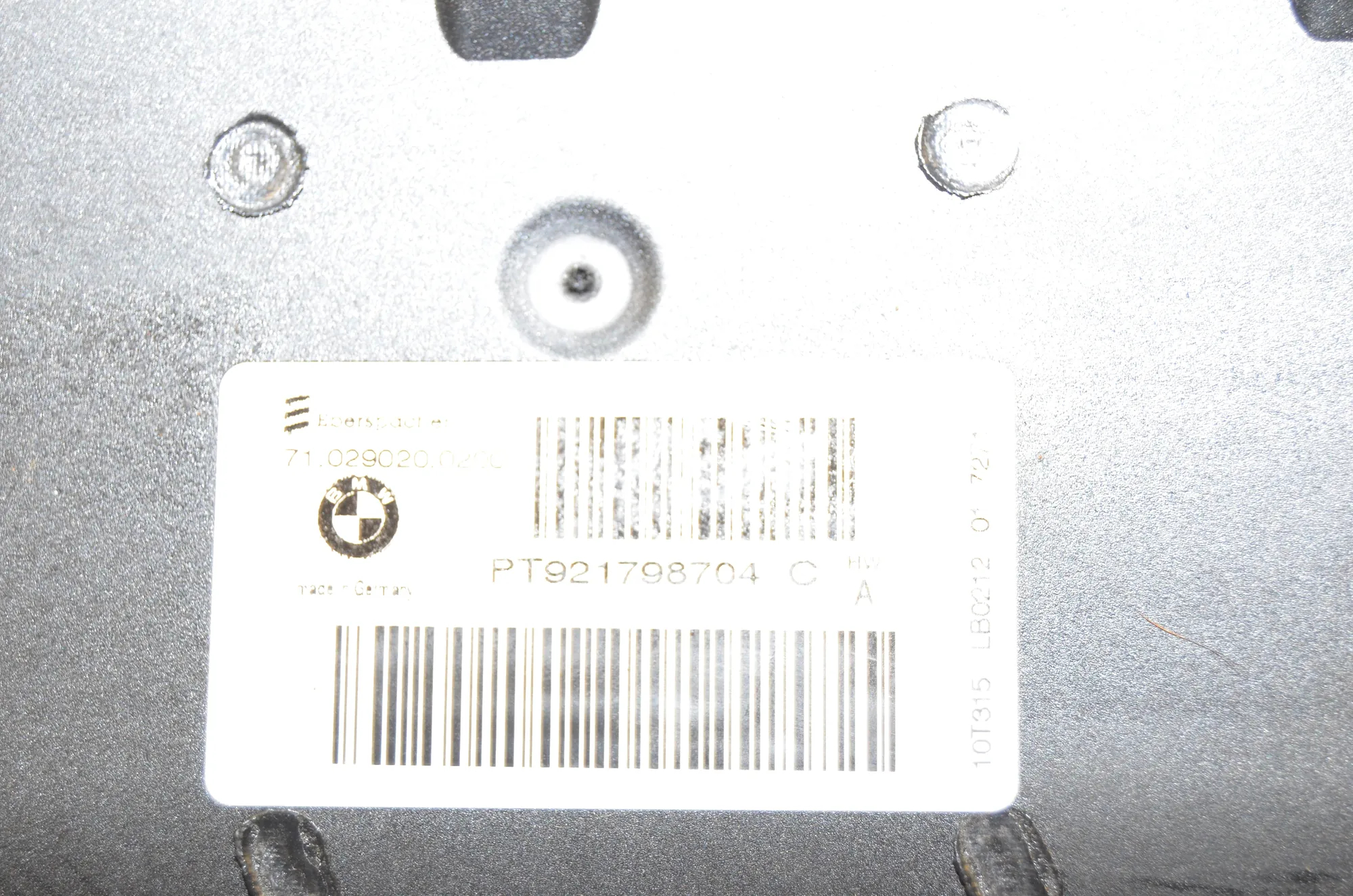 Interior Air Duct Channel – OEM 9217988 · BMW 7 (F01, F02) 750 i 2010 – 5