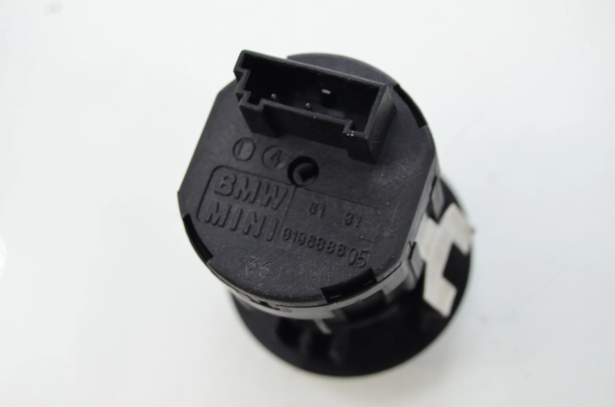 Switches – OEM 9202948 · BMW 5 Touring (F11) 530 d xDrive 2011 – 9