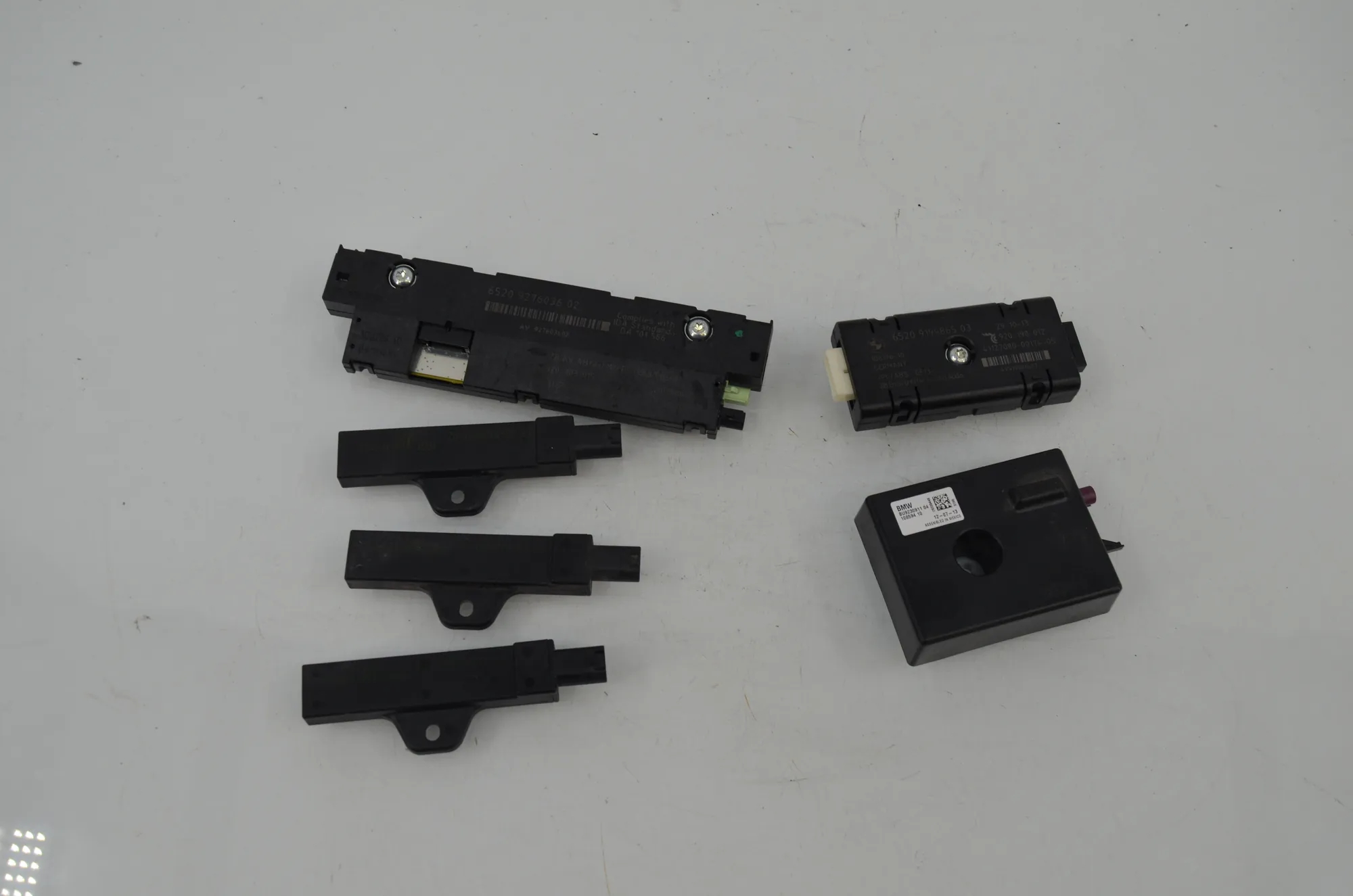 Antenna – OEM 9276036 · BMW 5 Touring (F11) 530 d 2013