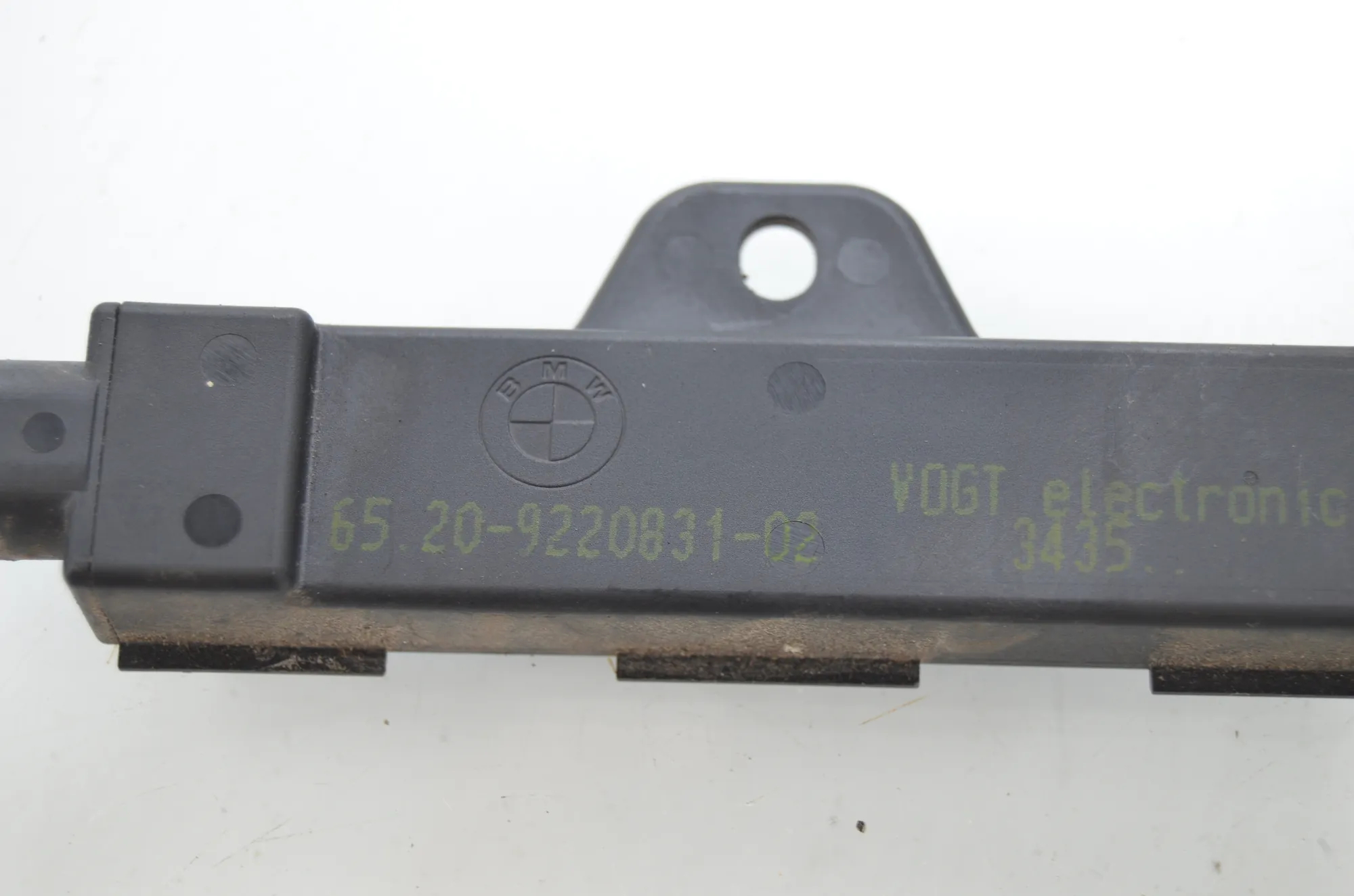 Antenna – OEM 9276036 · BMW 5 Touring (F11) 530 d 2013 – 8