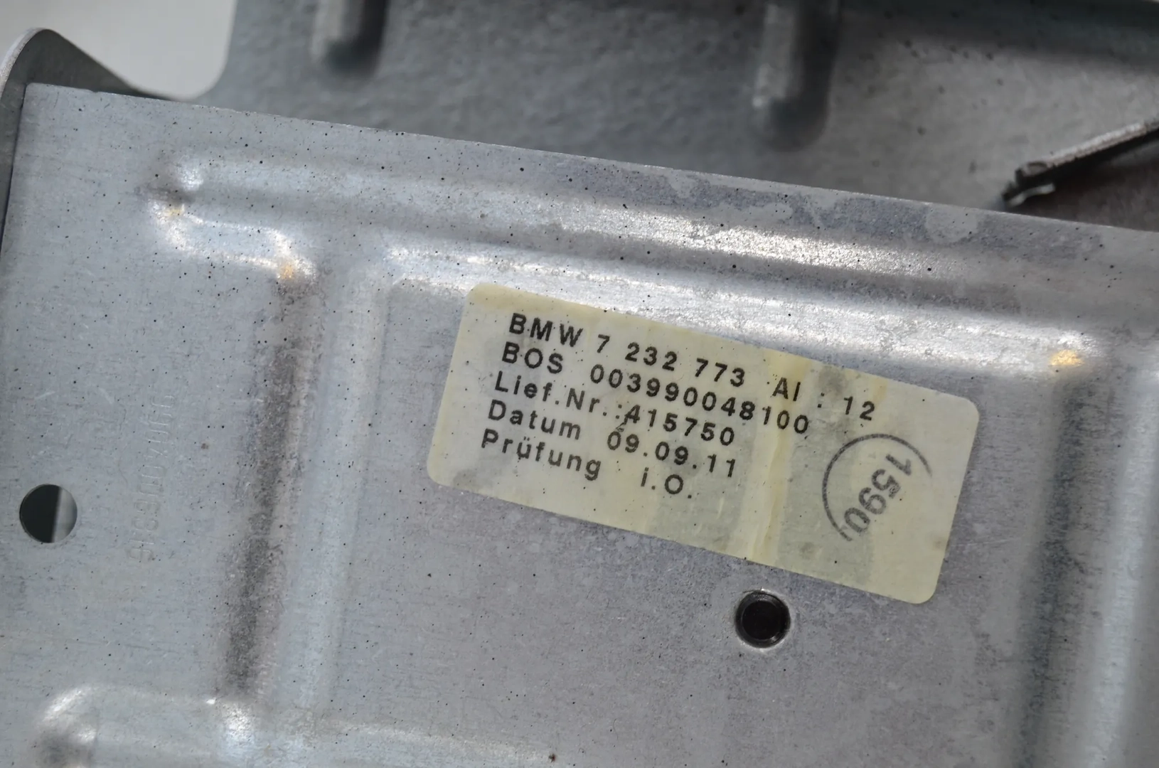 Rear Parcel Shelf Right Rail Cover – OEM 7232773 · BMW 5 Touring (F11) 530 d xDrive 2011 – 4