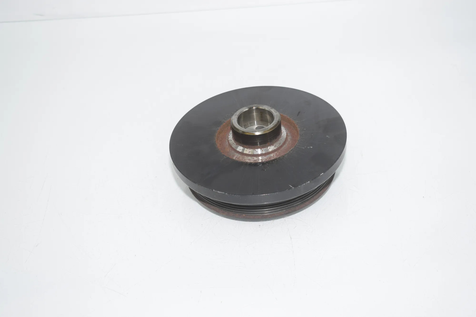Crankshaft Pulley – OEM 8511321 · BMW 5 Touring (F11) 530 d 2013 – 3