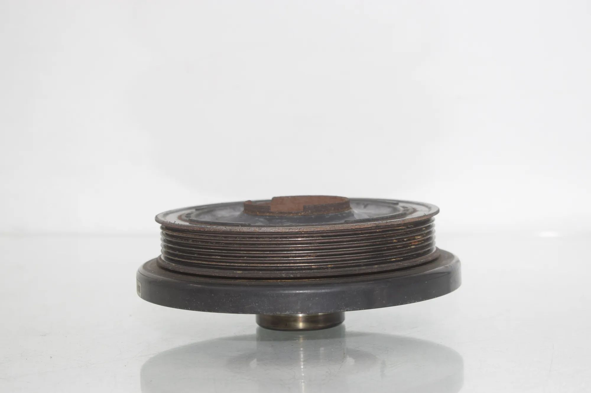 Crankshaft Pulley – OEM 8511321 · BMW 5 Touring (F11) 530 d 2013 – 2