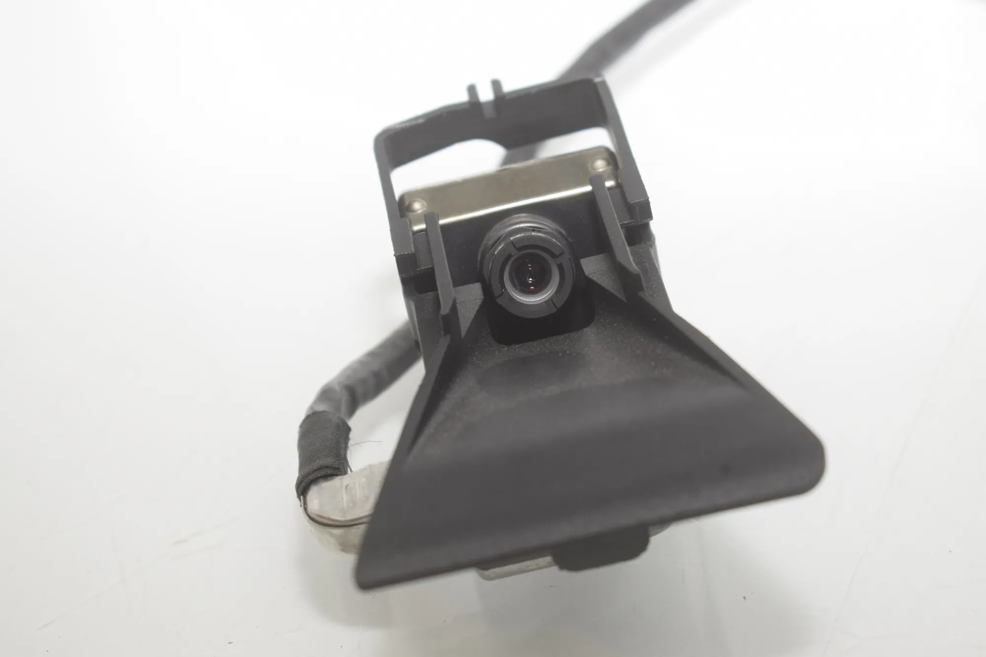 Front Camera – OEM 9199305 · BMW 5 Touring (F11) 530 d xDrive 2011 – 3