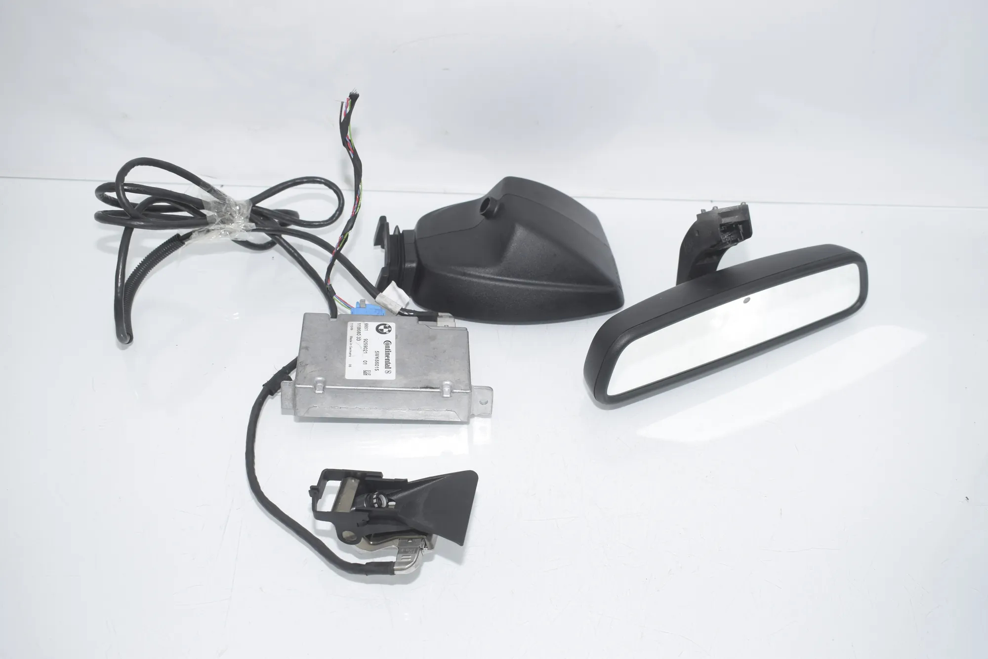 Front Camera – OEM 9199305 · BMW 5 Touring (F11) 530 d xDrive 2011