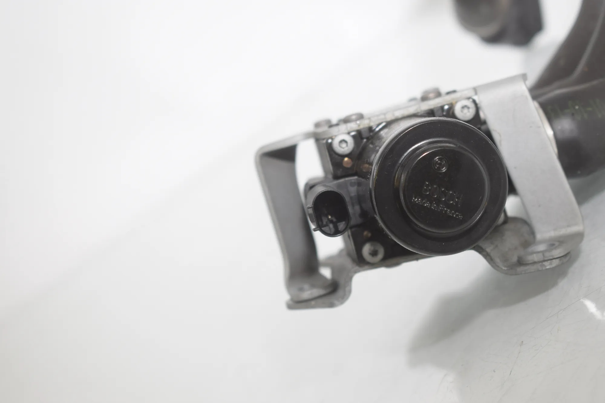Auxiliary Water Pump – OEM 8512236 · BMW 5 Touring (F11) 530 d 2013 – 6