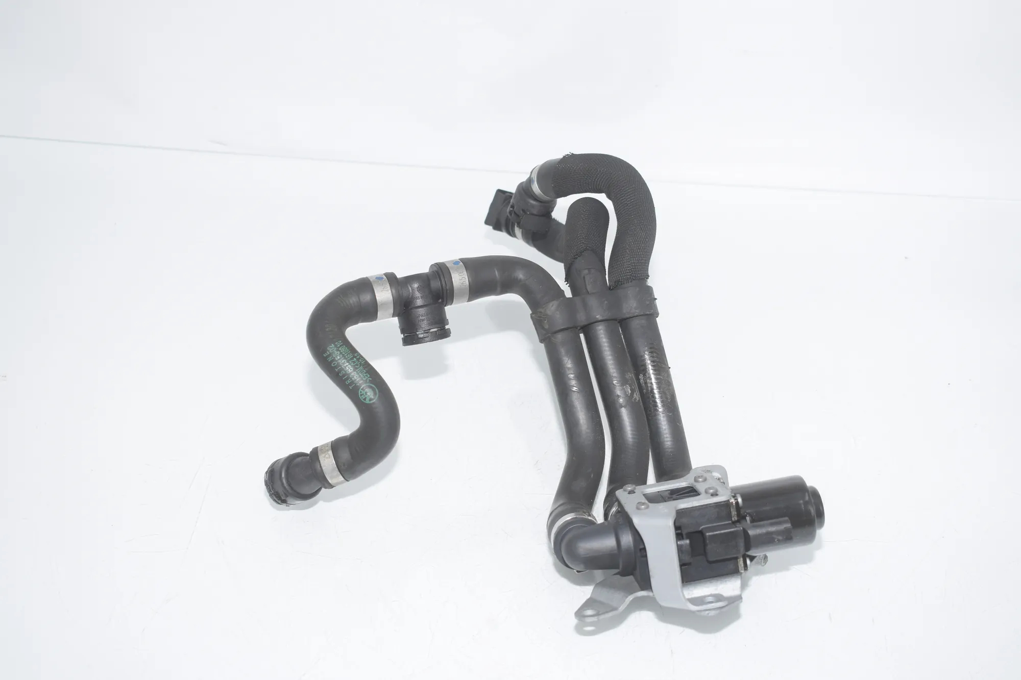 Auxiliary Water Pump – OEM 8512236 · BMW 5 Touring (F11) 530 d 2013 – 2