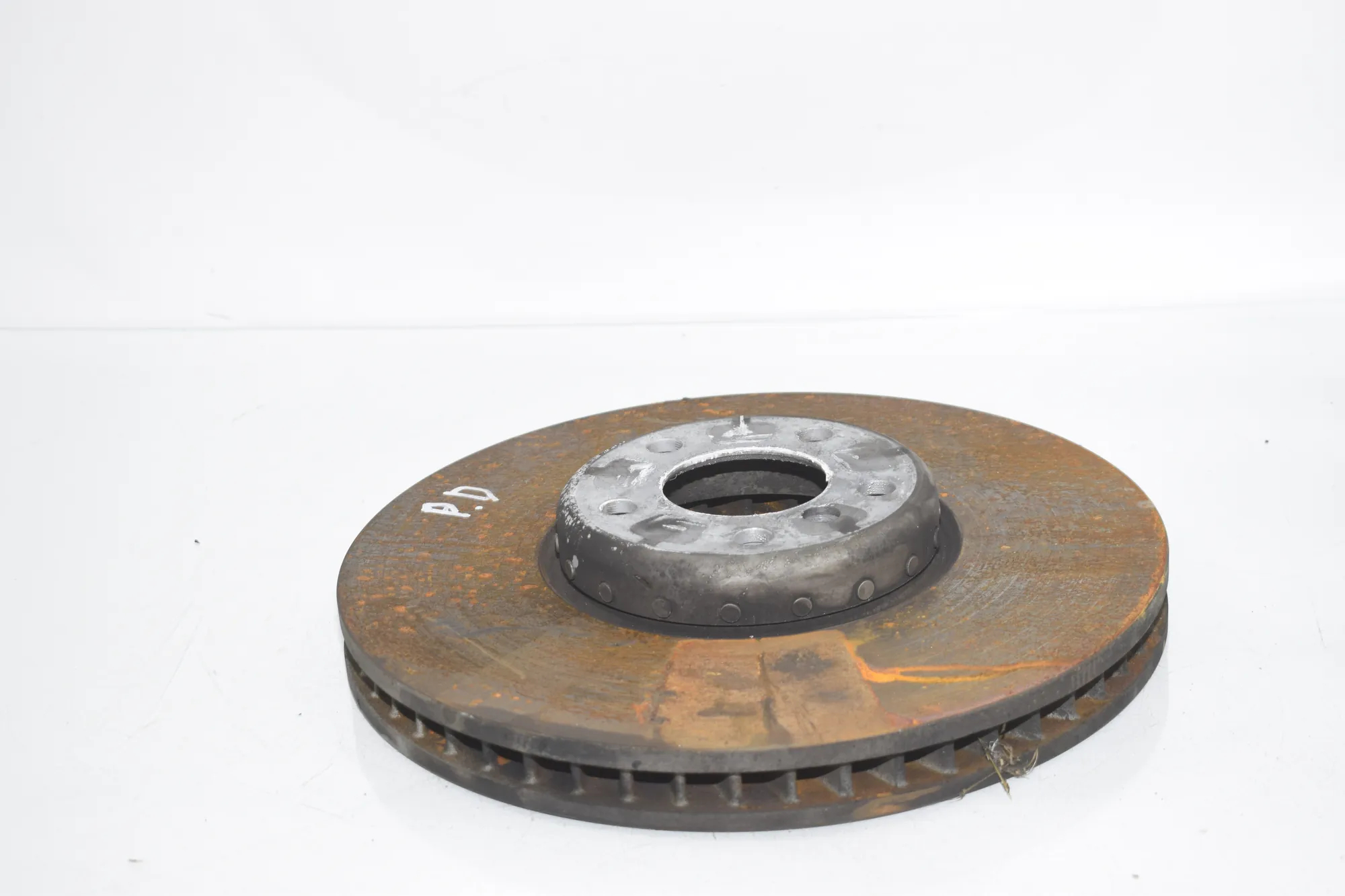 Front Right Brake Disc – OEM 6898732 · BMW 7 (F01, F02) 750 i 2010 – 2