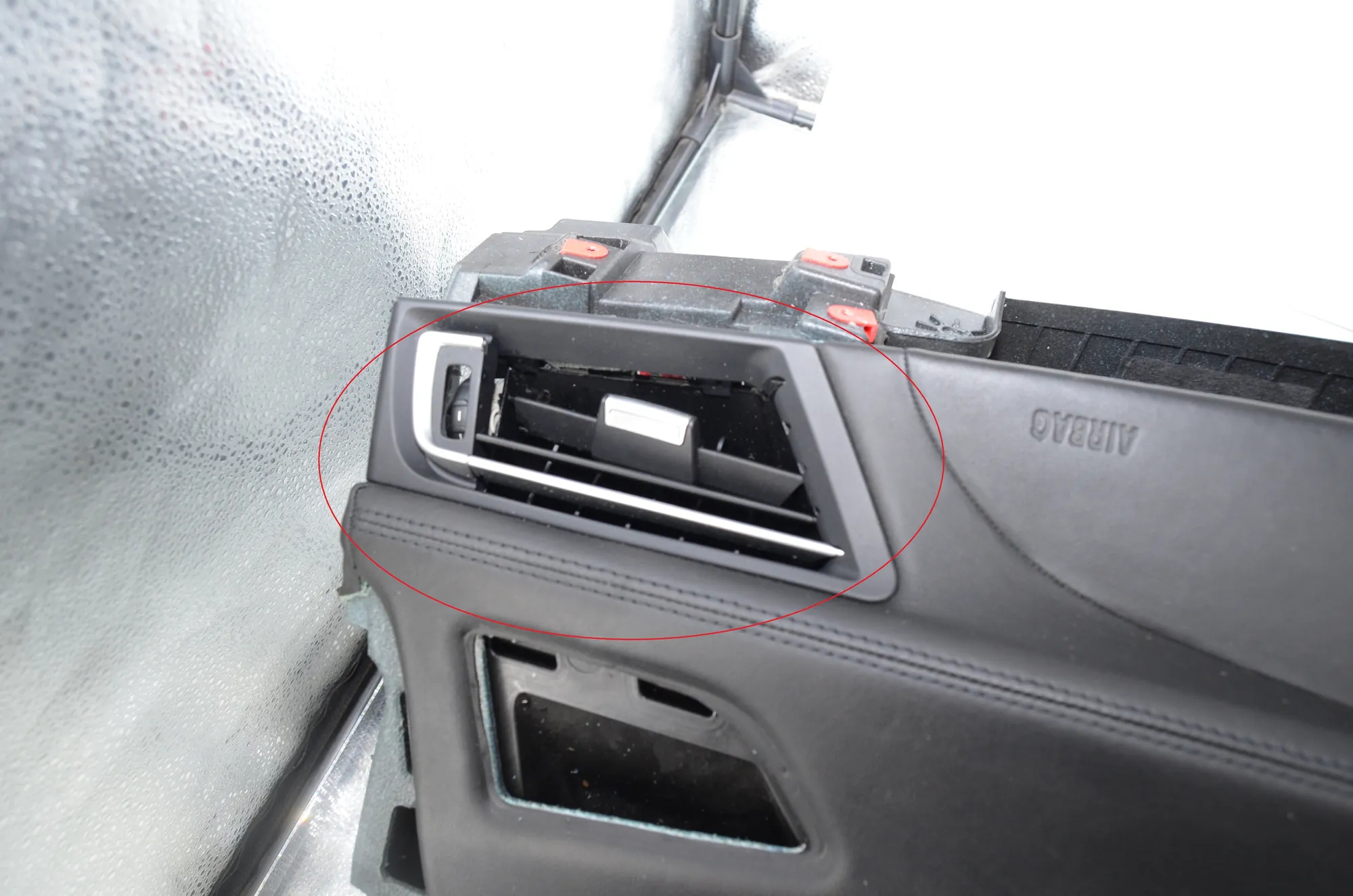 Dashboard – OEM 2336460 · BMW 7 (F01, F02) 750 i 2010 – 5