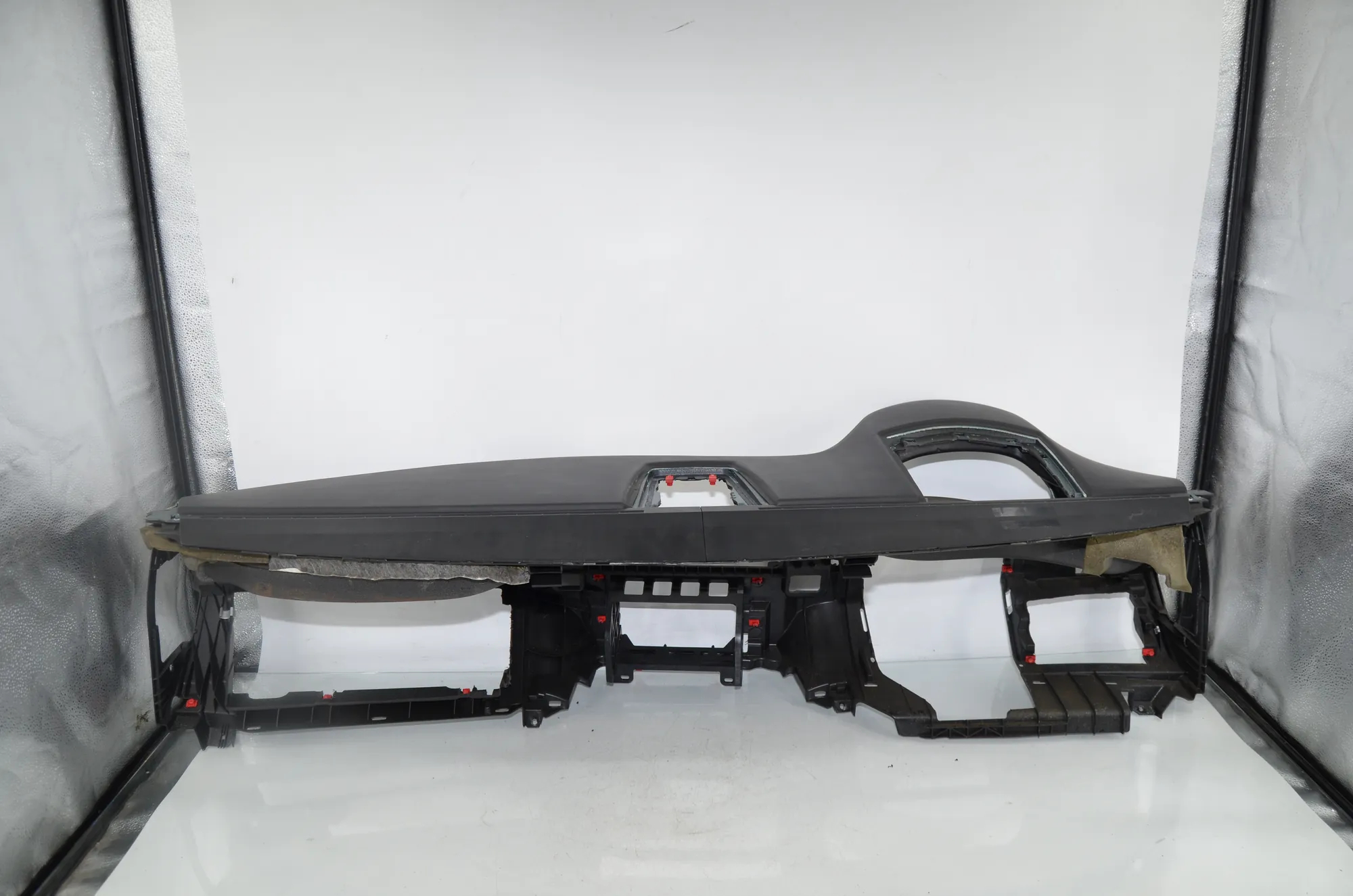 Dashboard – OEM 2336460 · BMW 7 (F01, F02) 750 i 2010 – 4