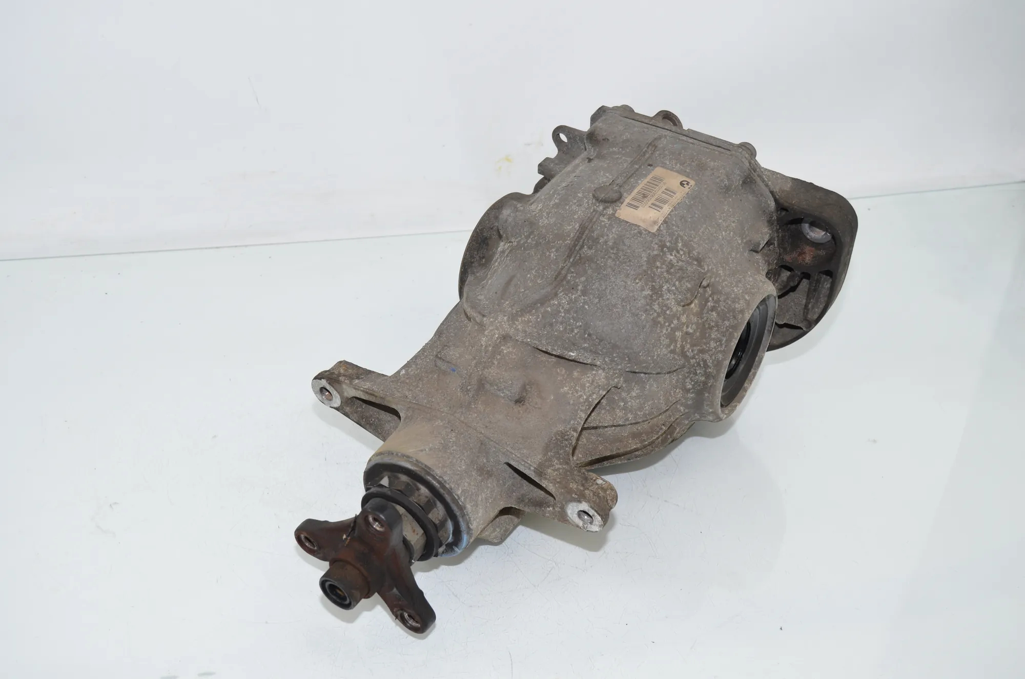 Rear Differential – OEM 7584159 · BMW 7 (F01, F02) 750 i 2010 – 4