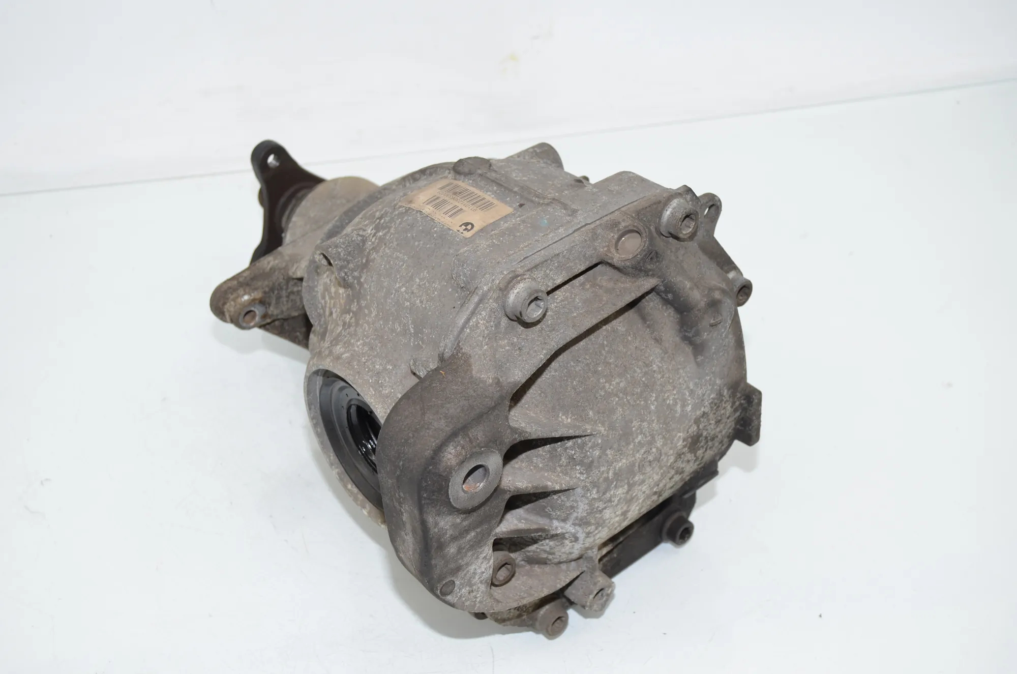 Rear Differential – OEM 7584159 · BMW 7 (F01, F02) 750 i 2010 – 2