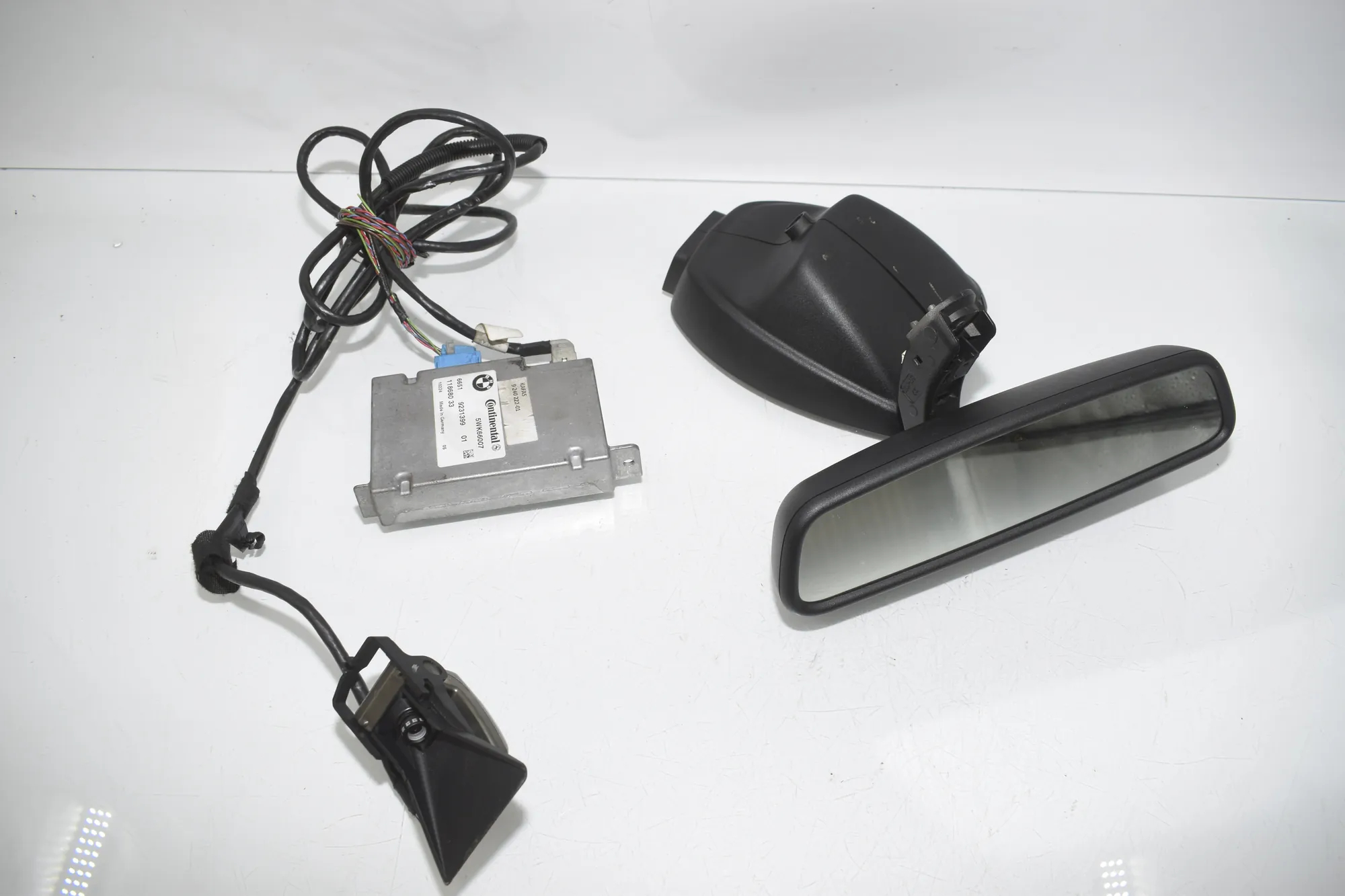 Front Camera – OEM 9188377 · BMW 7 (F01, F02) 750 i 2010