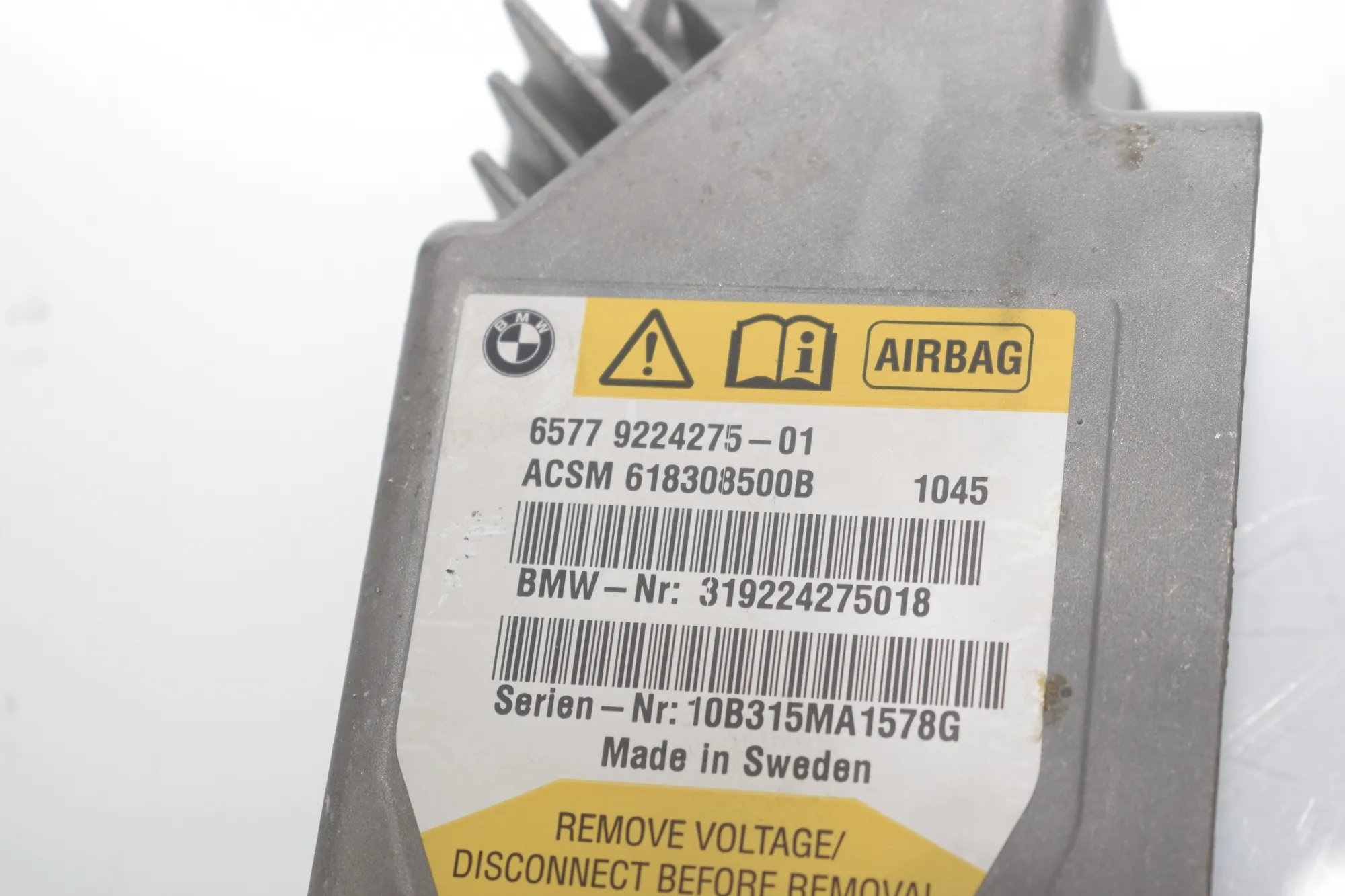 Distance Radar Sensor – OEM 9220039 · BMW 7 (F01, F02) 750 i 2010 – 9
