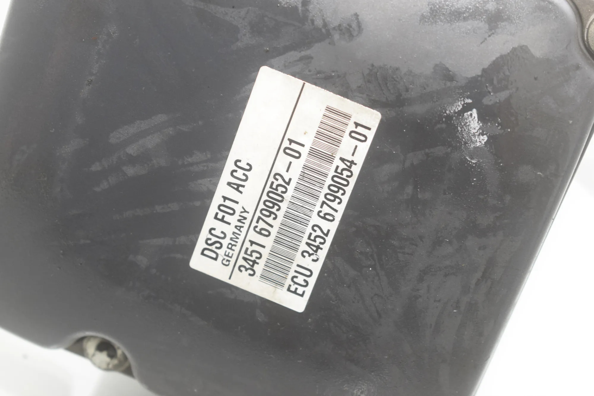 Distance Radar Sensor – OEM 9220039 · BMW 7 (F01, F02) 750 i 2010 – 12