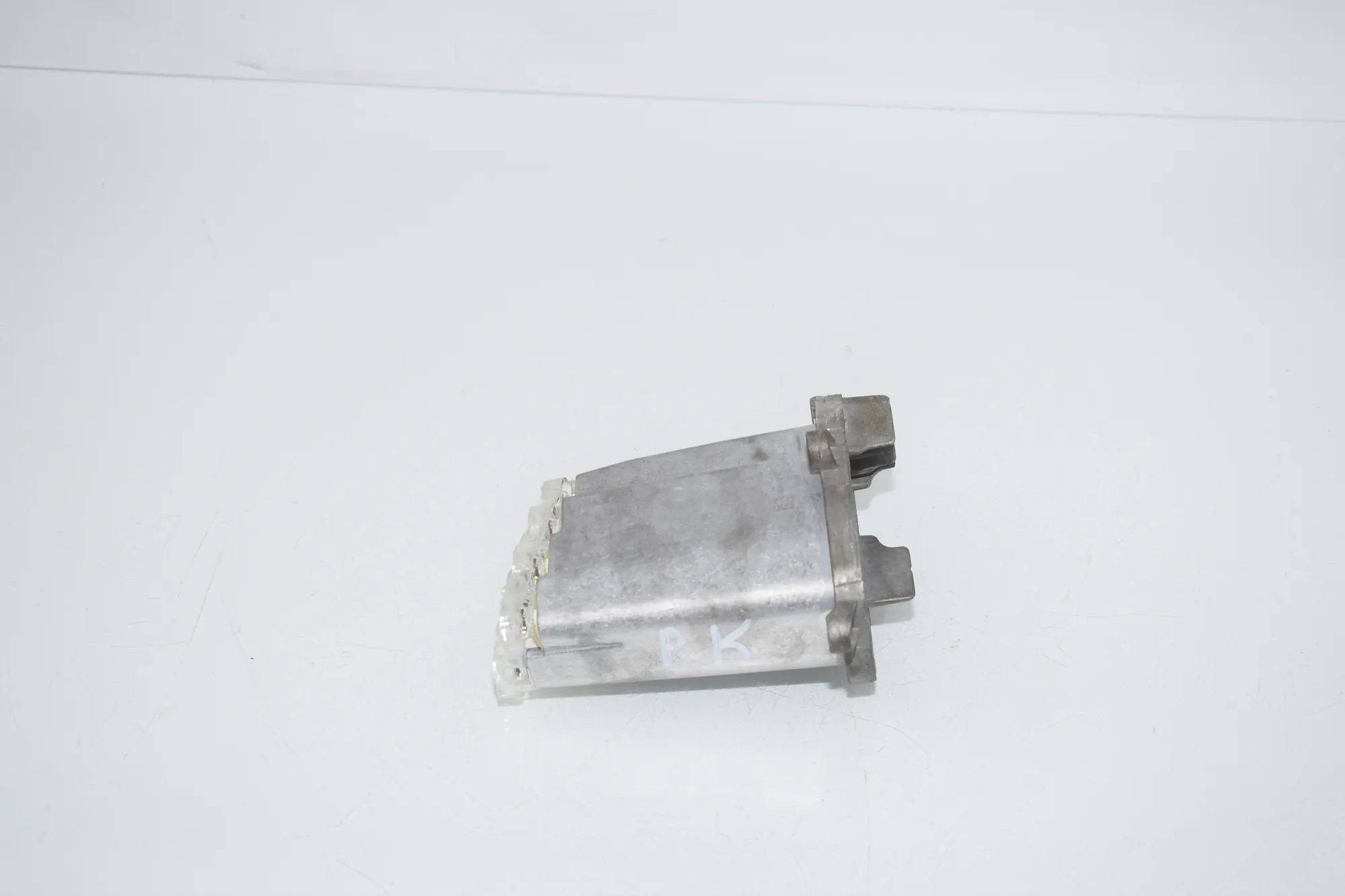 LED Lights Control Unit – OEM 7225231 · BMW 7 (F01, F02) 750 i 2010 – 2