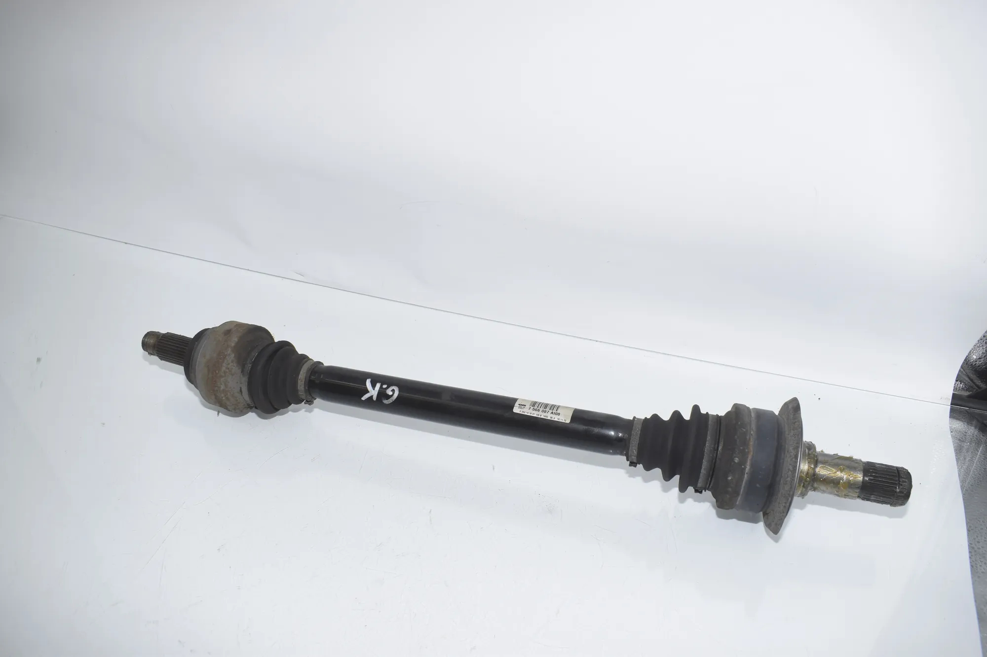 Rear Left Driveshaft – OEM 7566087 · BMW 7 (F01, F02) 750 i 2010