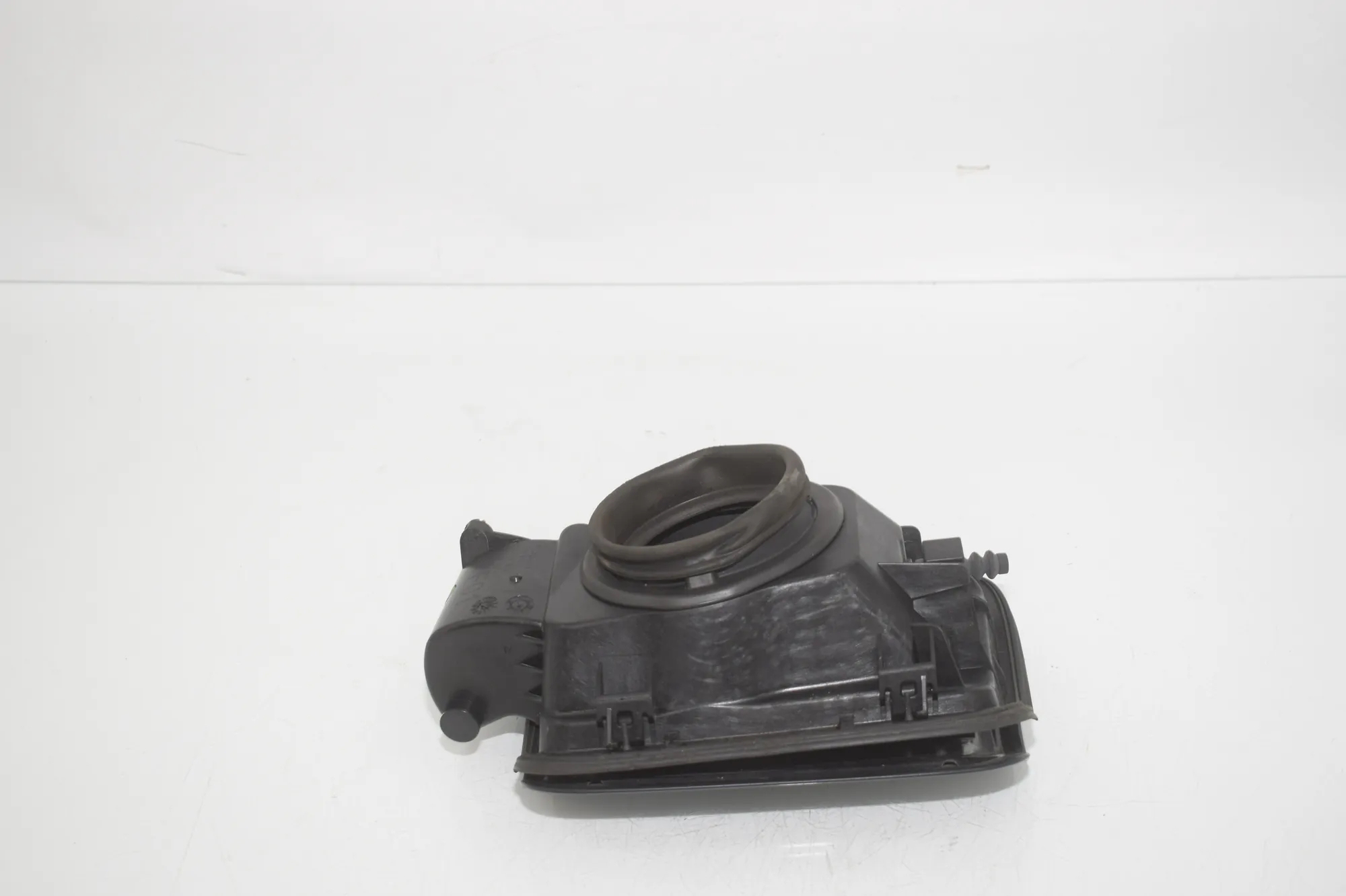 Fuel Tank Flap Cap – OEM 624118 · BMW 7 (F01, F02) 750 i 2010 – 3