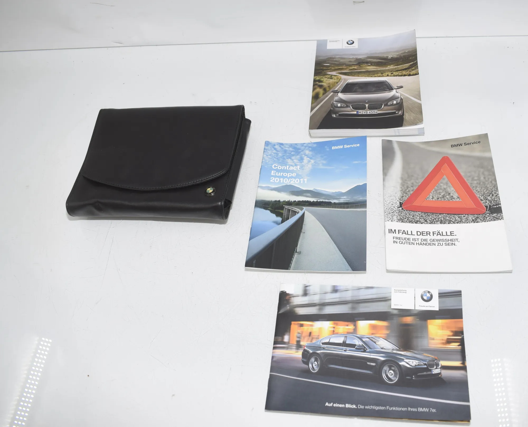 Manual Service Book – OEM 2606080 · BMW 7 (F01, F02) 750 i 2010 – 2