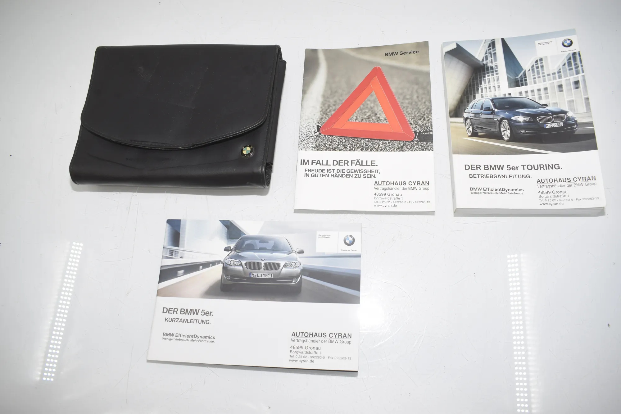 Manual Service Book – OEM 2609481 · BMW 5 Touring (F11) 530 d xDrive 2011 – 2