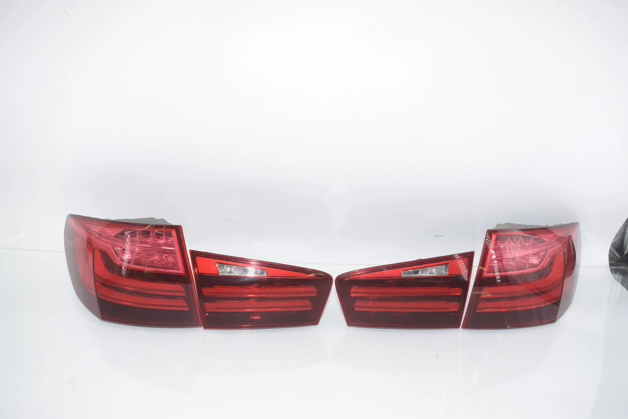 Rear Tail Light Set – OEM 7370345 · BMW 5 Touring (F11) 530 d 2013 – 3