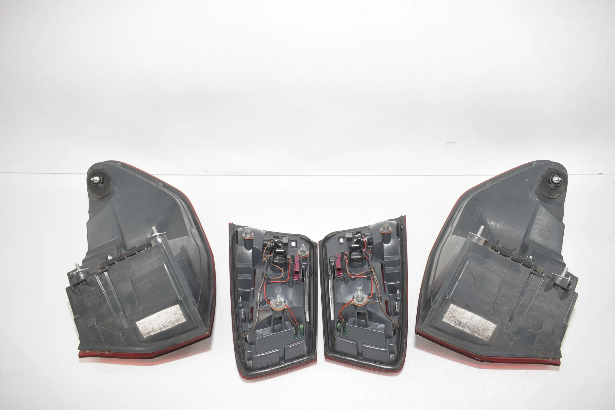 Rear Tail Light Set – OEM 7370345 · BMW 5 Touring (F11) 530 d 2013 – 9