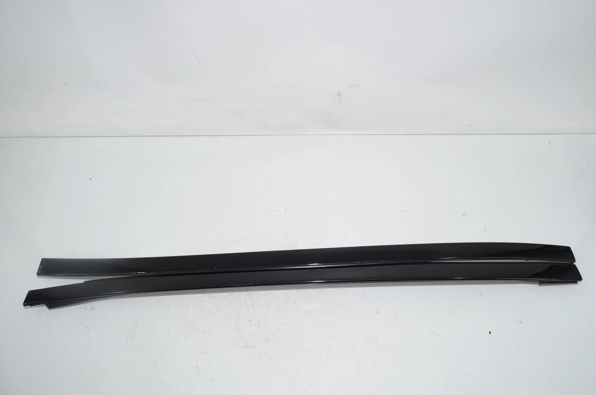 Front Windshield Trim – OEM 7362464 · BMW 5 Touring (F11) 530 d 2013