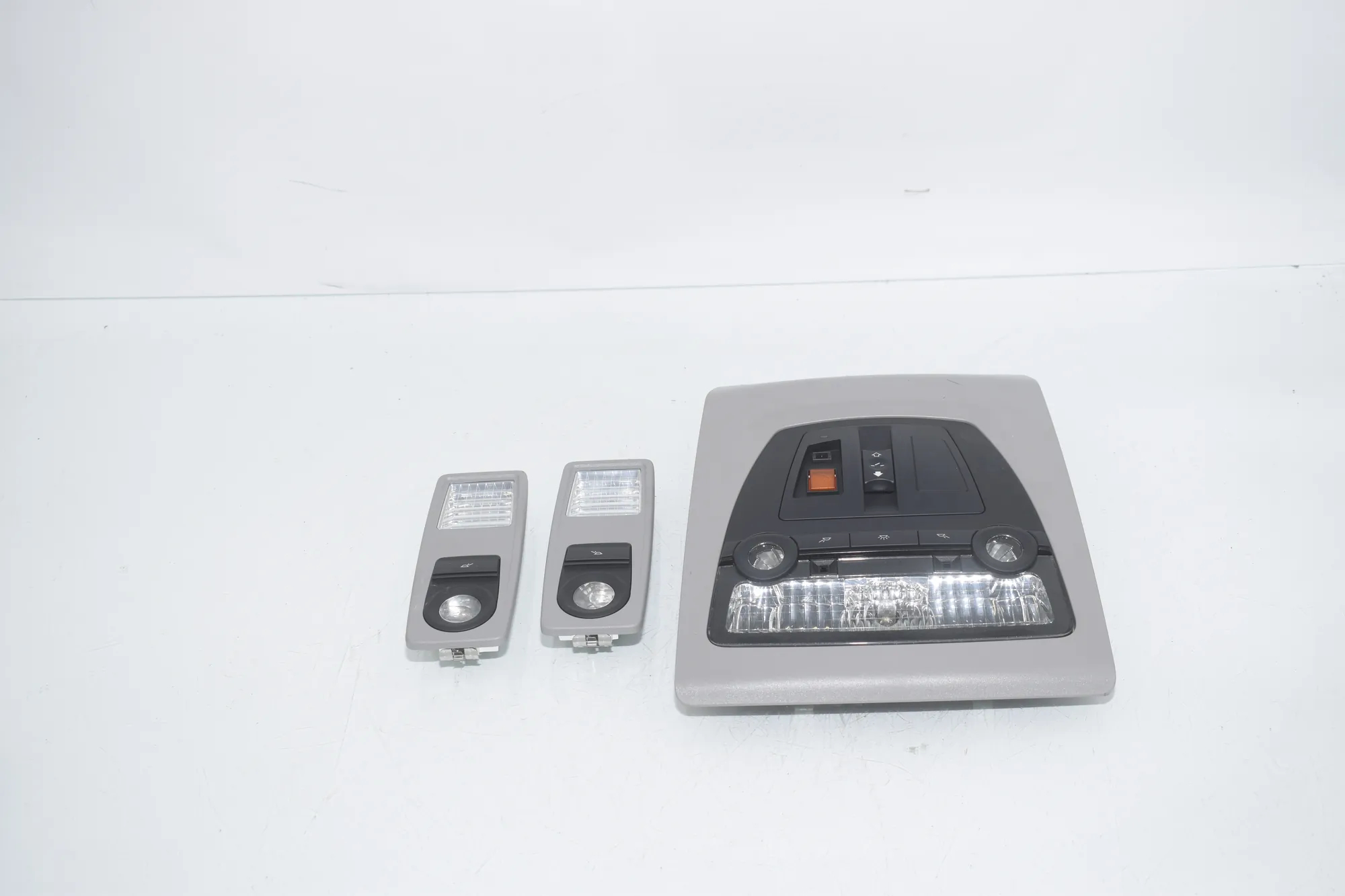 Interior Lighting – OEM 9215619 · BMW 5 Touring (F11) 530 d 2013