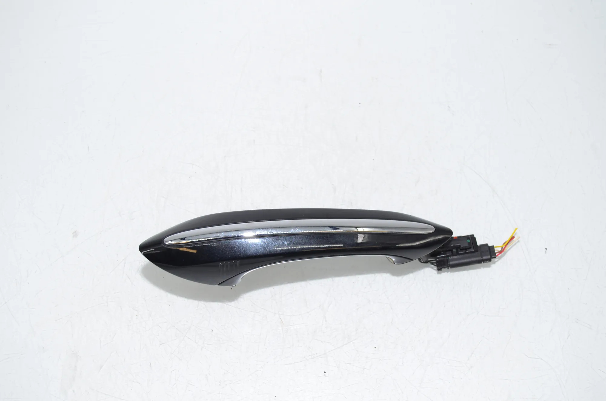 Rear Left Door Exterior Handle – OEM 7249981 · BMW 5 Touring (F11) 530 d 2013
