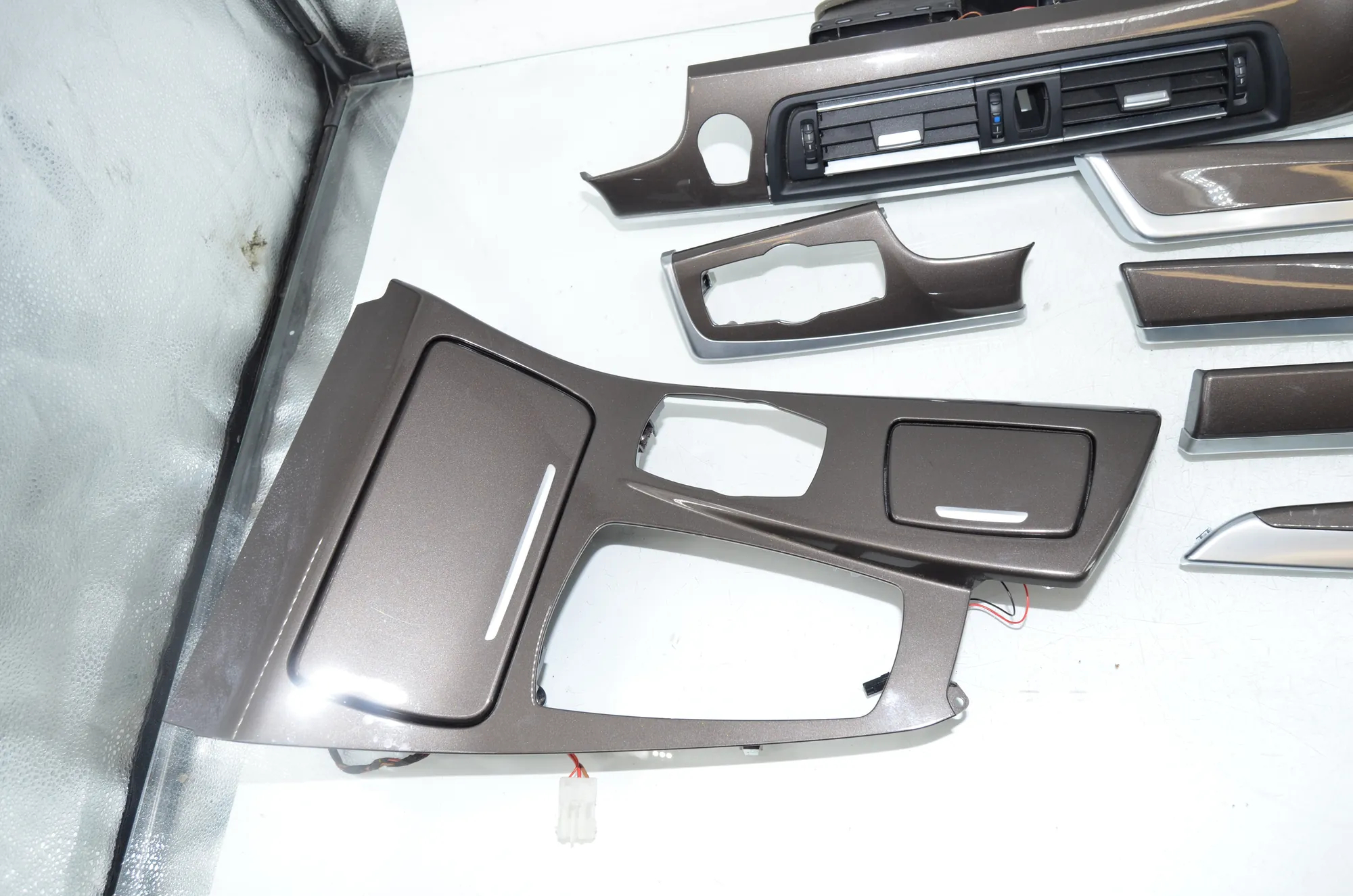 Interior Trim Strips Kit – OEM 9277262 · BMW 5 Touring (F11) 530 d 2013 – 4