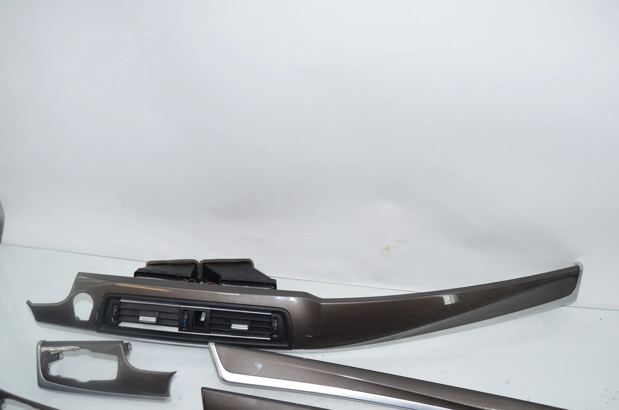 Interior Trim Strips Kit – OEM 9277262 · BMW 5 Touring (F11) 530 d 2013 – 2